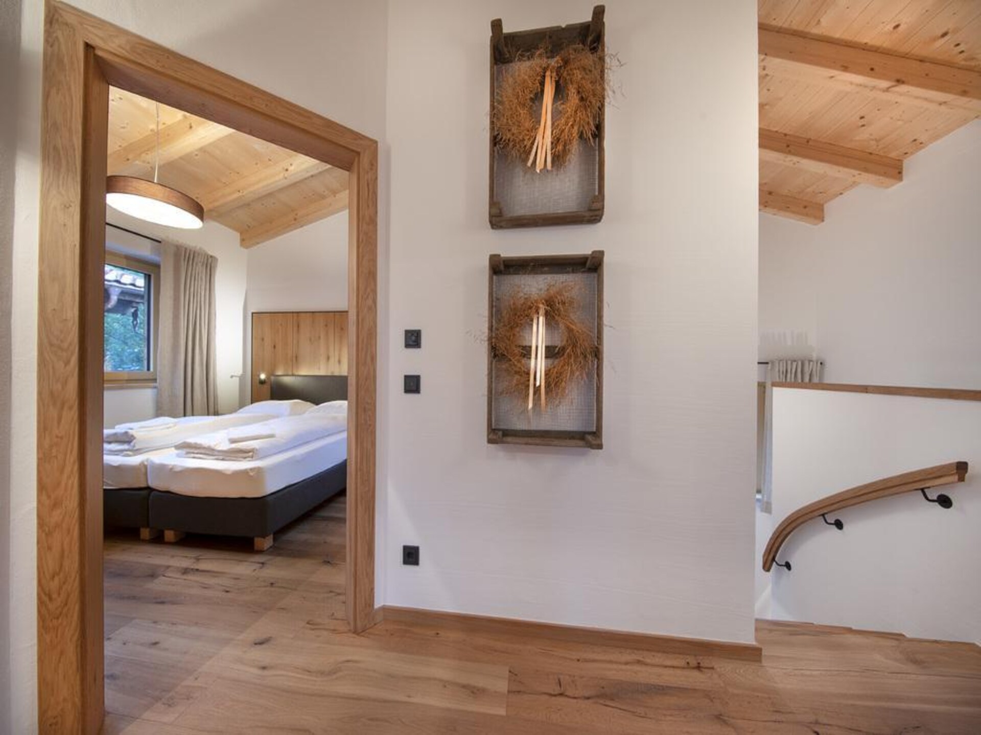 Luxe chalet aan de piste met privésauna in Neukirchen - foto 17