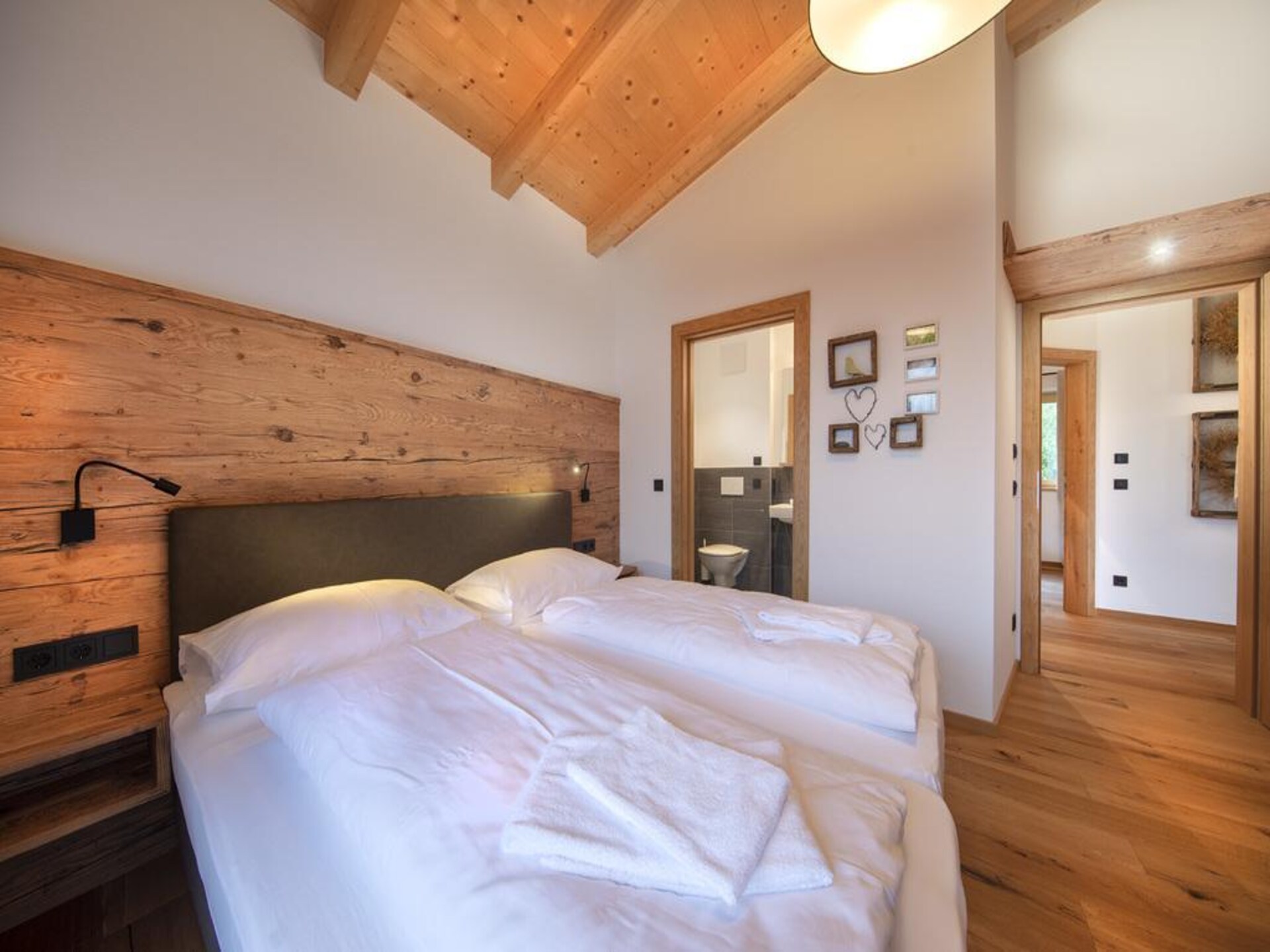 Luxe chalet aan de piste met privésauna in Neukirchen - foto 20
