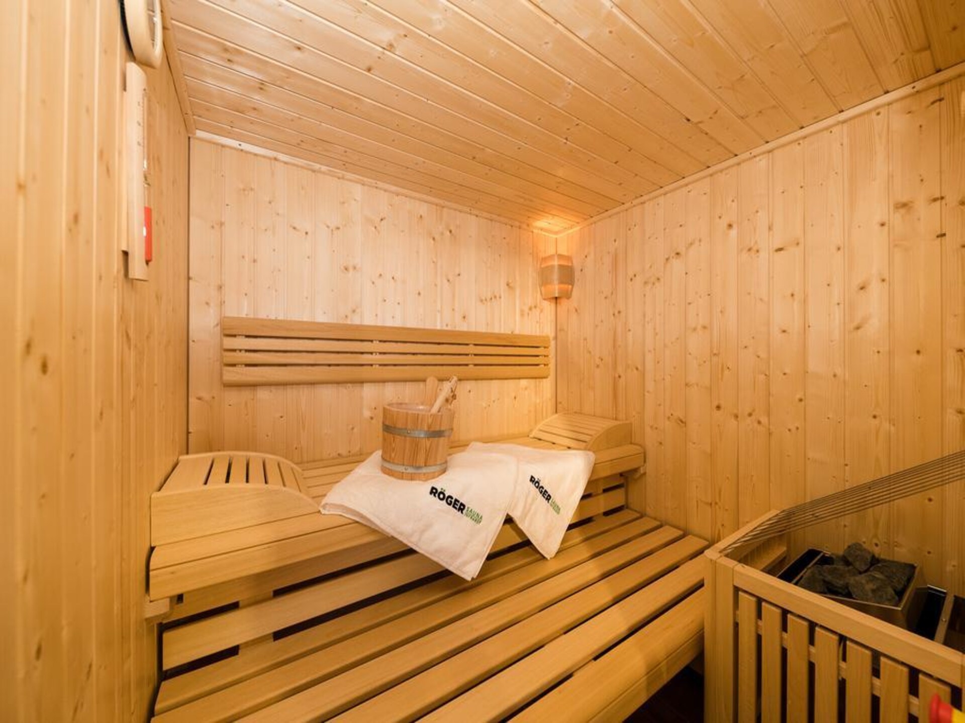 Chalet Blessachkopf: 10-persoons chalet direct aan de skipiste in Neukirchen - foto 4