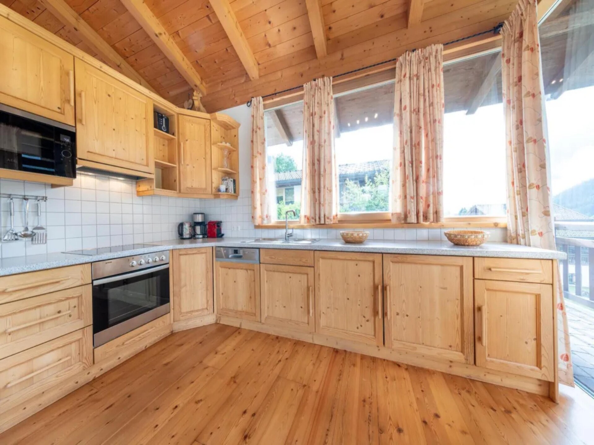 Centraal gelegen chalet in Wald-Königsleiten direct aan de piste - foto 13