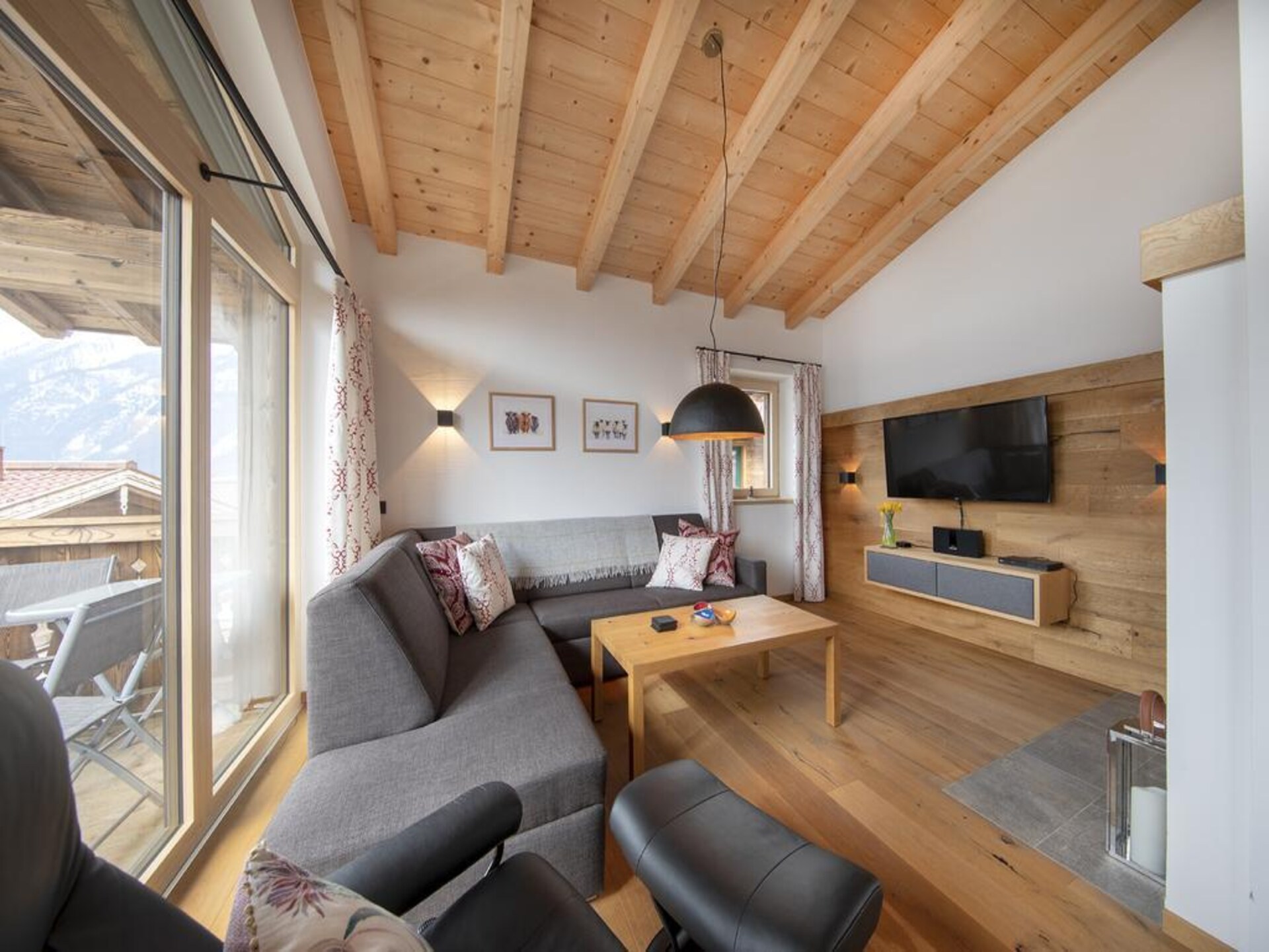 Luxe chalet aan de piste met sauna en panoramisch uitzicht in Neukirchen - foto 4
