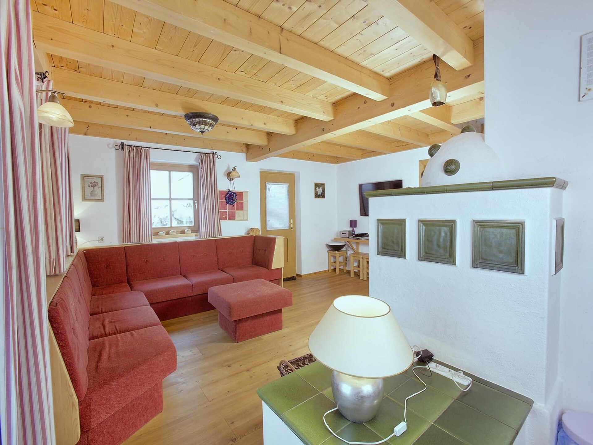 Ruim 5-slaapkamer chalet met sauna, vlakbij Zillertal Arena - foto 2