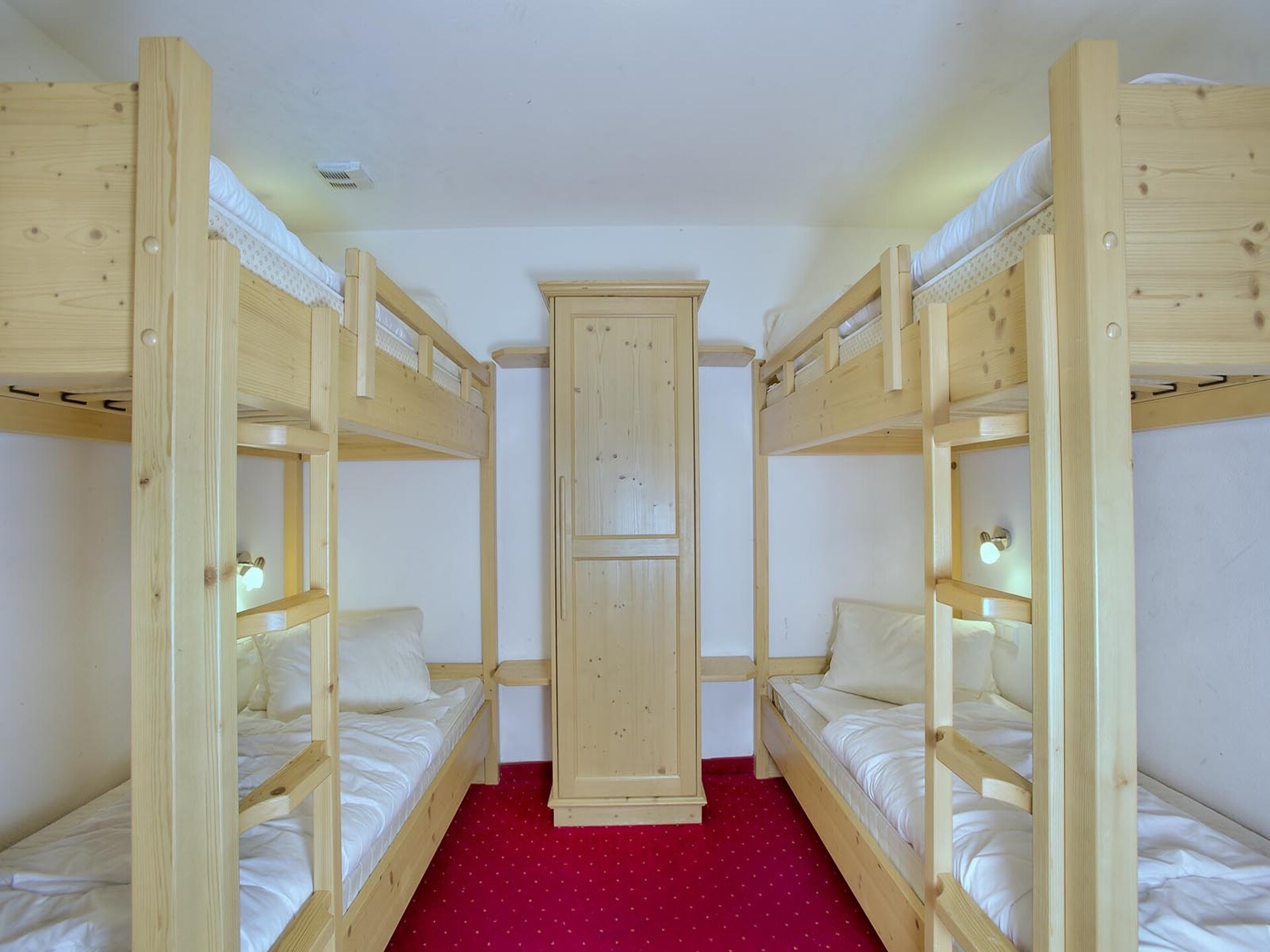 Ruim 5-slaapkamer chalet met sauna, vlakbij Zillertal Arena - foto 15