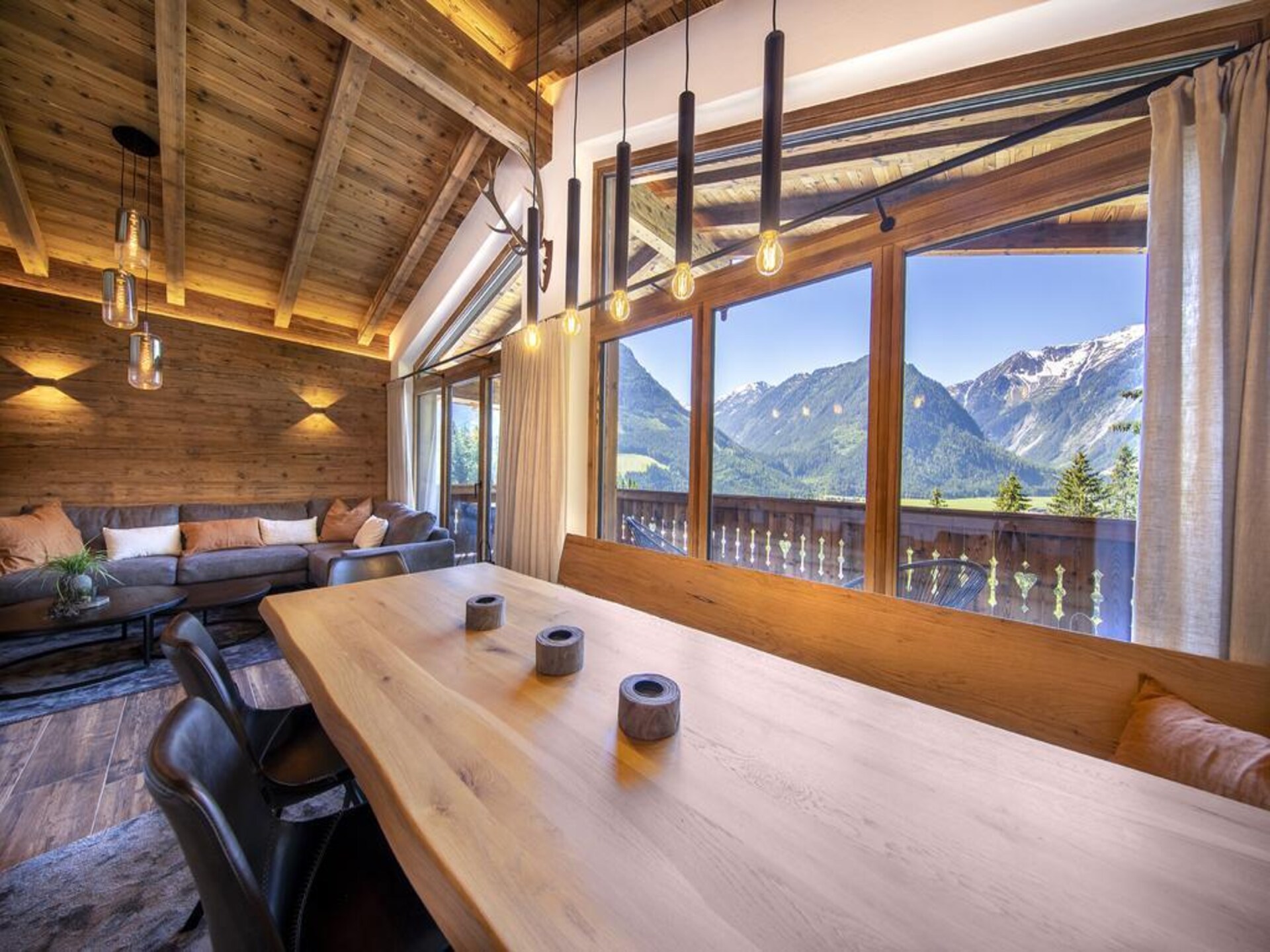 Chalet Larmkogel: Luxe aan de piste met sauna in Neukirchen - foto 10