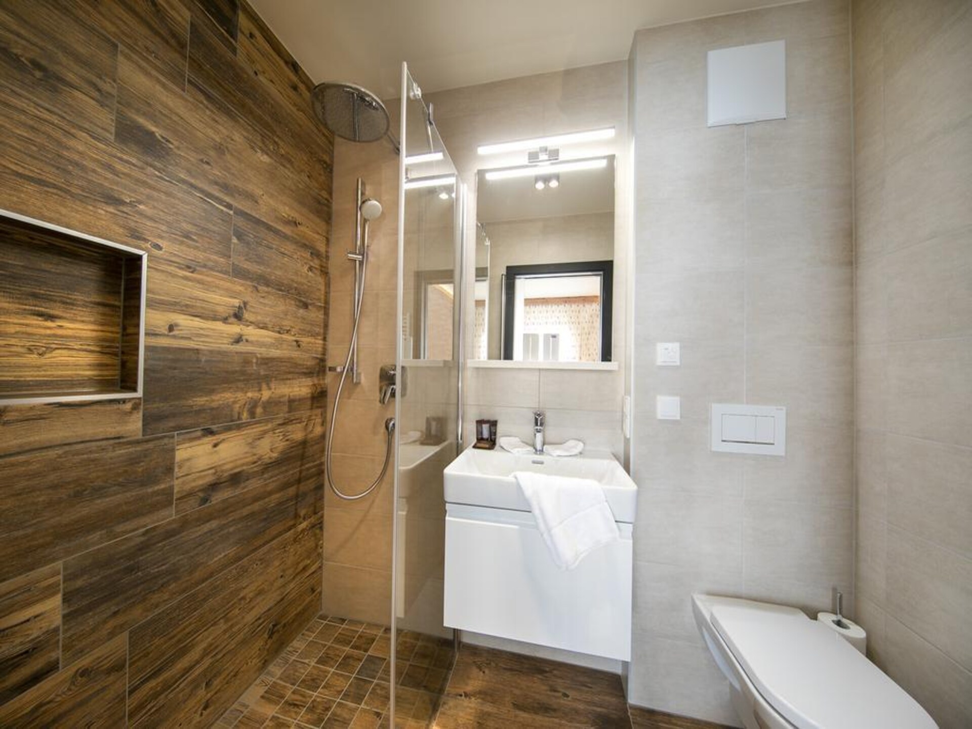 8-persoons luxe chalet aan de piste in Neukirchen · 200 m² - foto 23