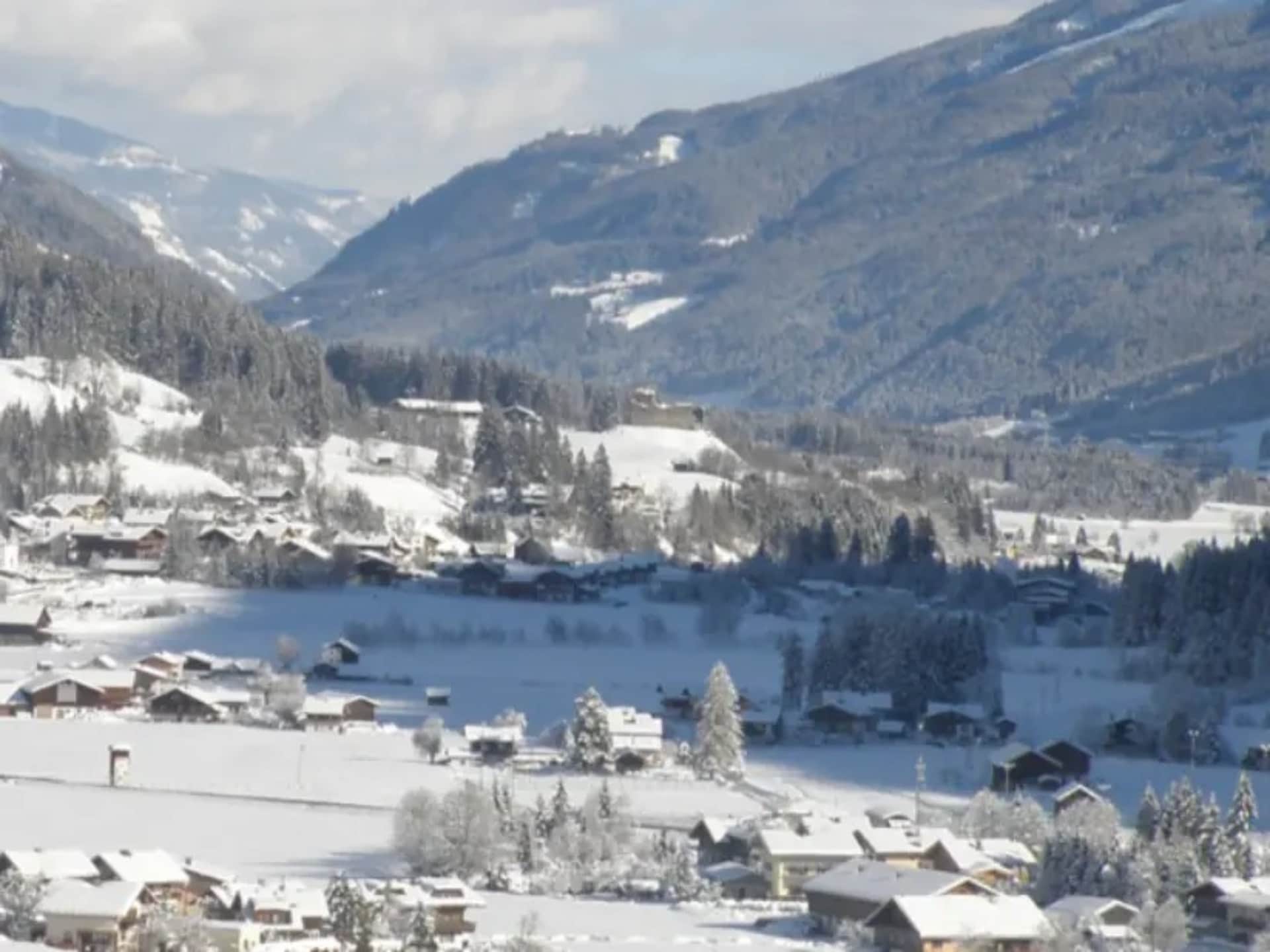 Centraal gelegen chalet in Wald-Königsleiten direct aan de piste · 10 pers. - foto 30