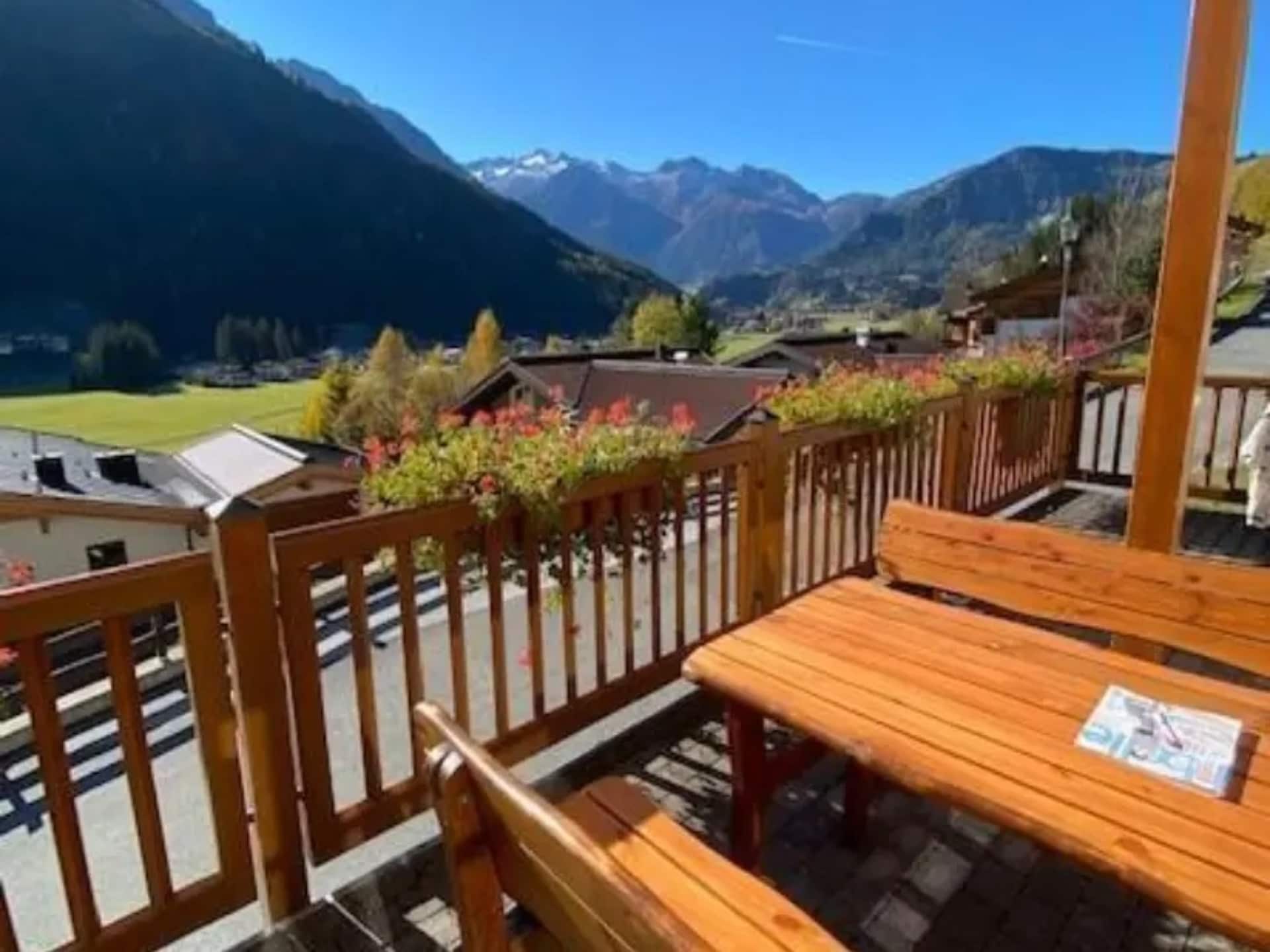 Centraal gelegen chalet in Wald-Königsleiten direct aan de piste · 10 pers. - foto 6