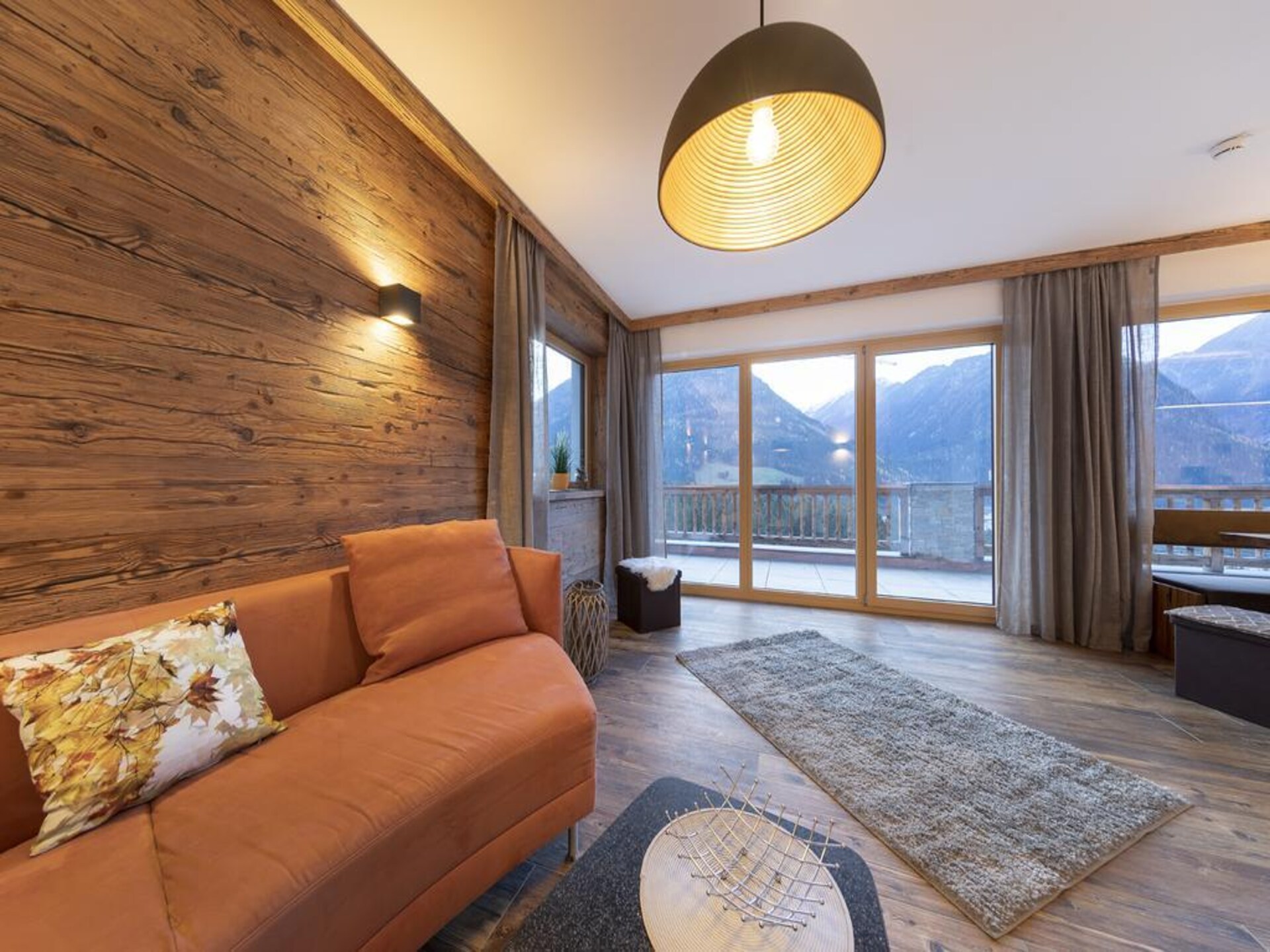 Aan de piste: Ruim chalet Nationalpark Glockhaus in Neukirchen - foto 7