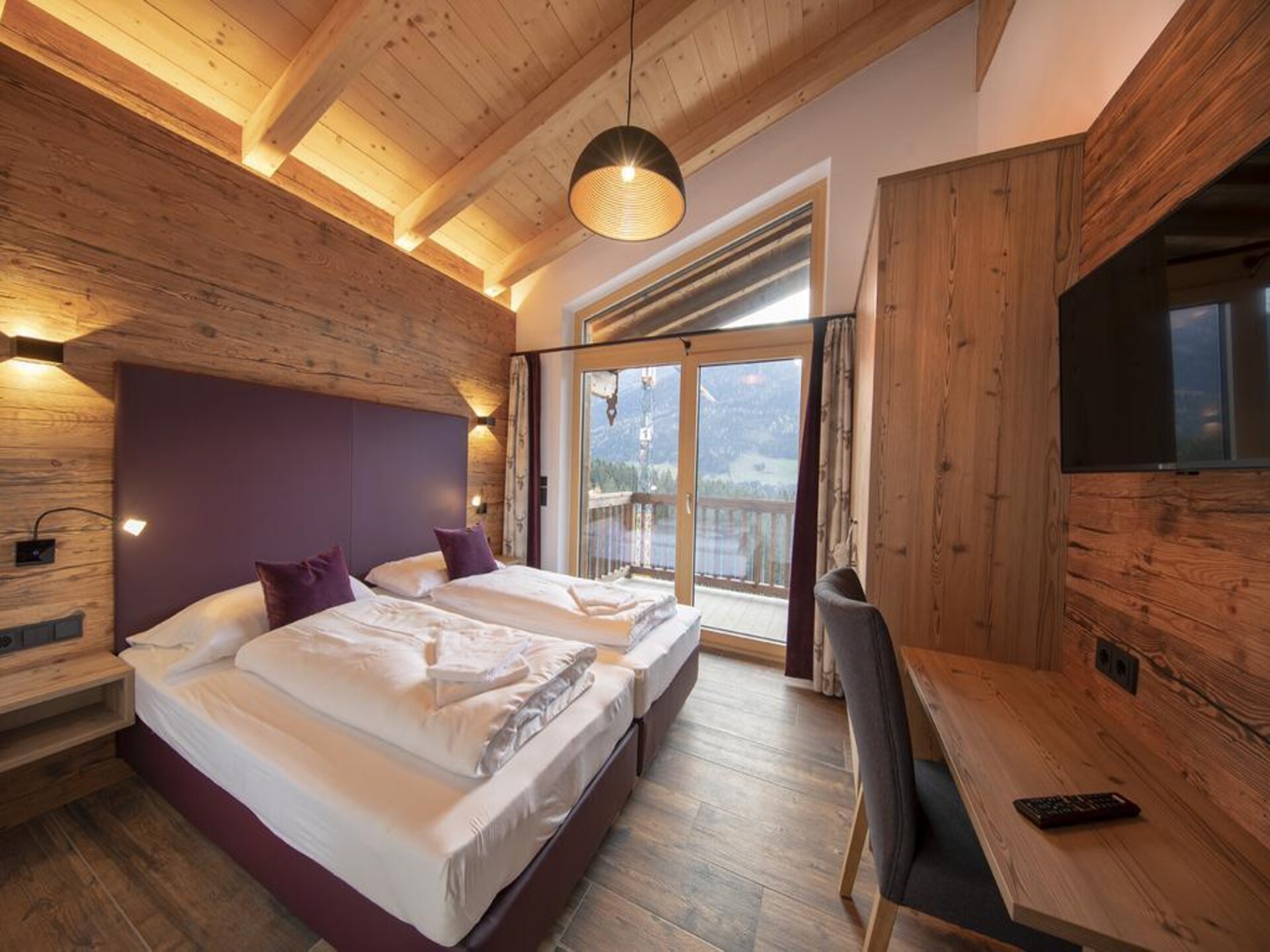 Aan de piste: Ruim chalet Nationalpark Glockhaus in Neukirchen - foto 5