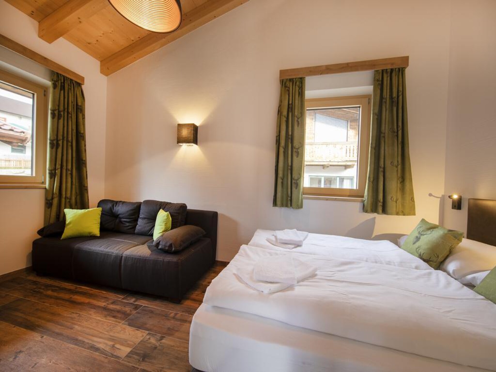 Aan de piste: Ruim chalet Nationalpark Glockhaus in Neukirchen - foto 15