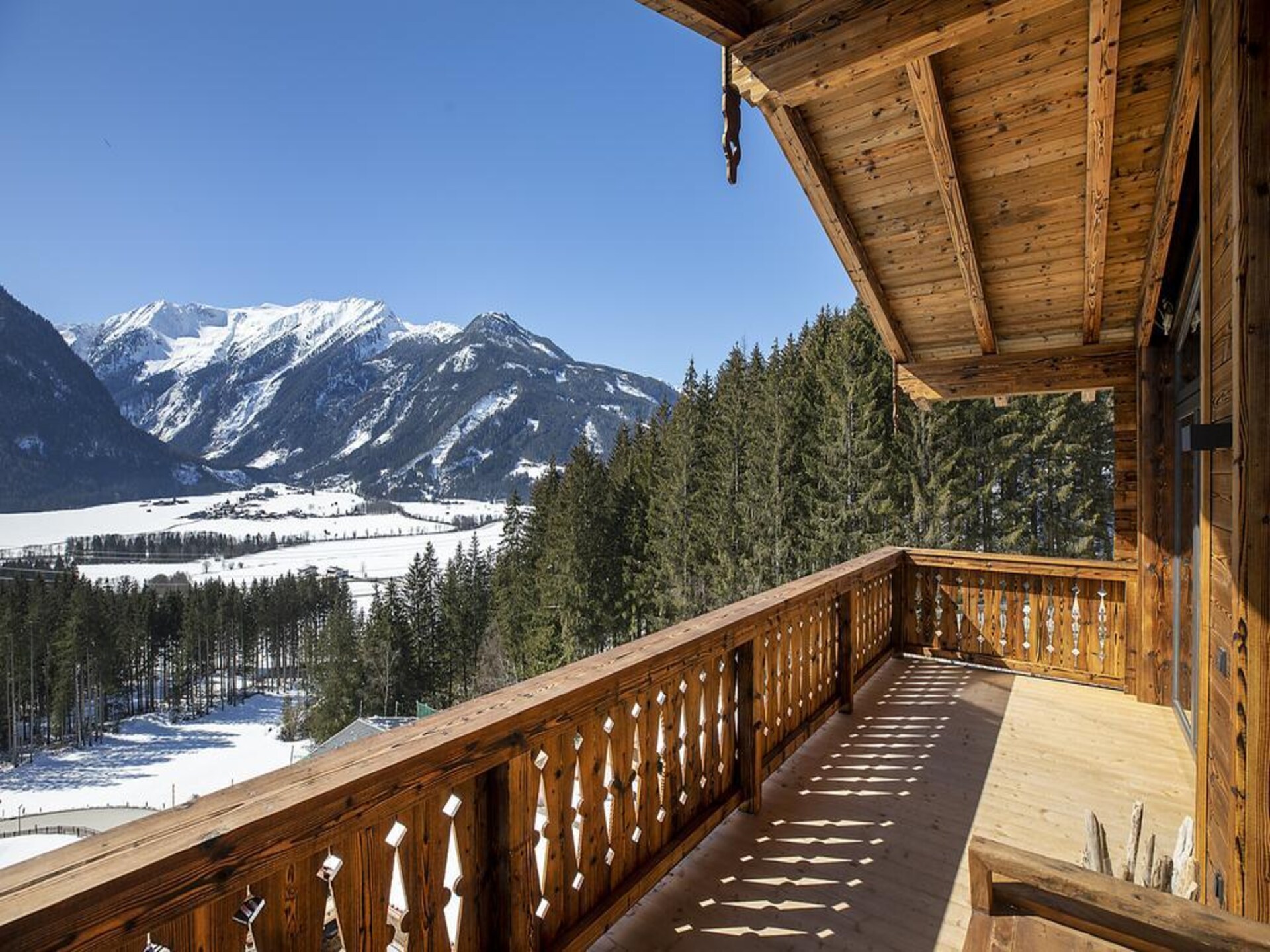 8-persoons luxe chalet aan de piste in Neukirchen · 183 m² - foto 31
