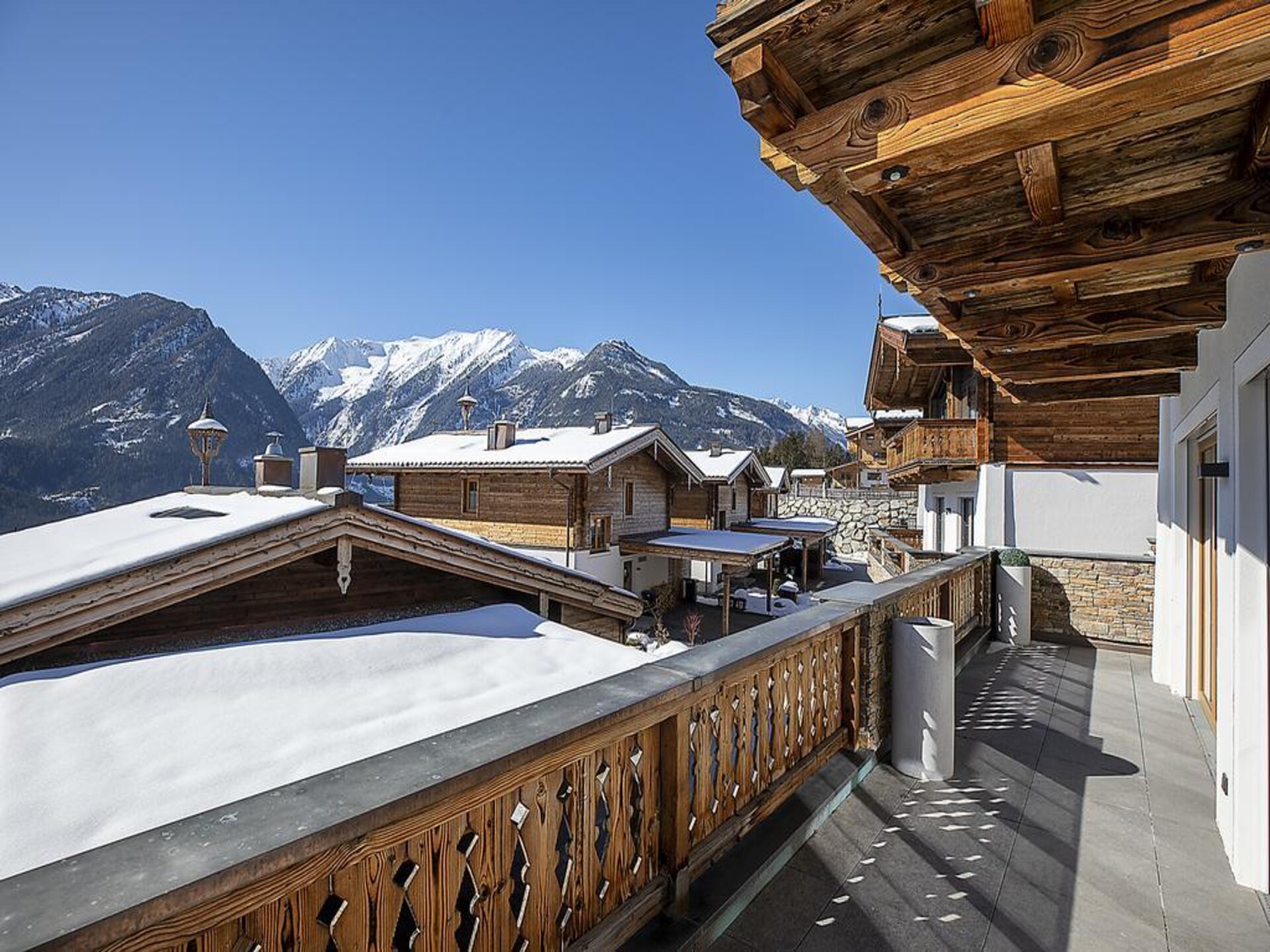 Luxe chalet aan de piste in Neukirchen met sauna en panoramisch uitzicht - foto 27
