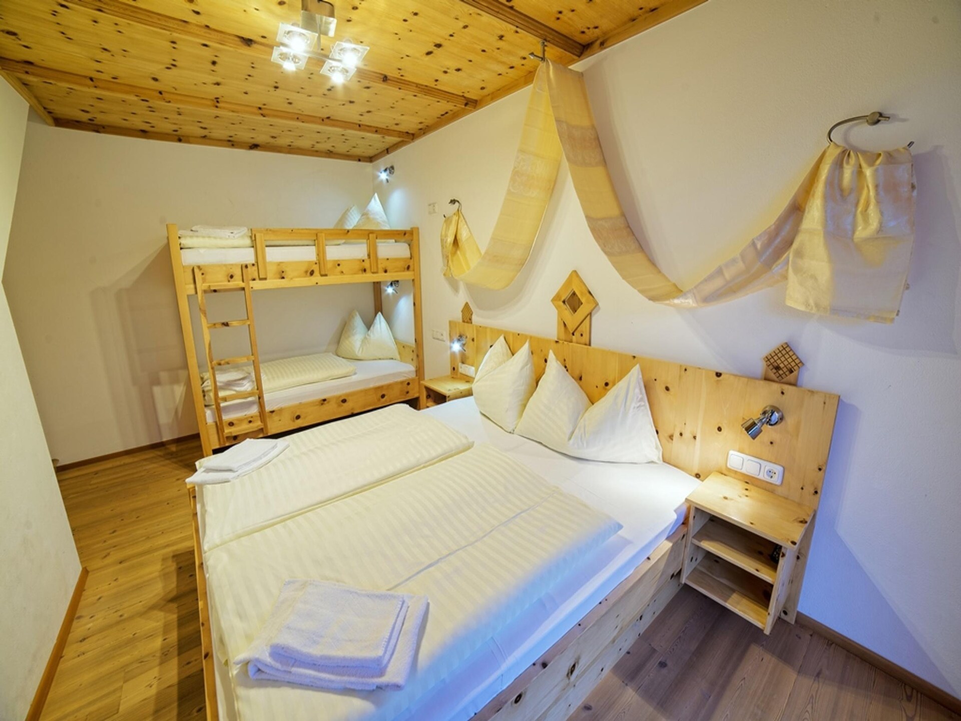Ruim vakantiehuis voor 8 personen bij Wald-Königsleiten met zwembad - foto 14