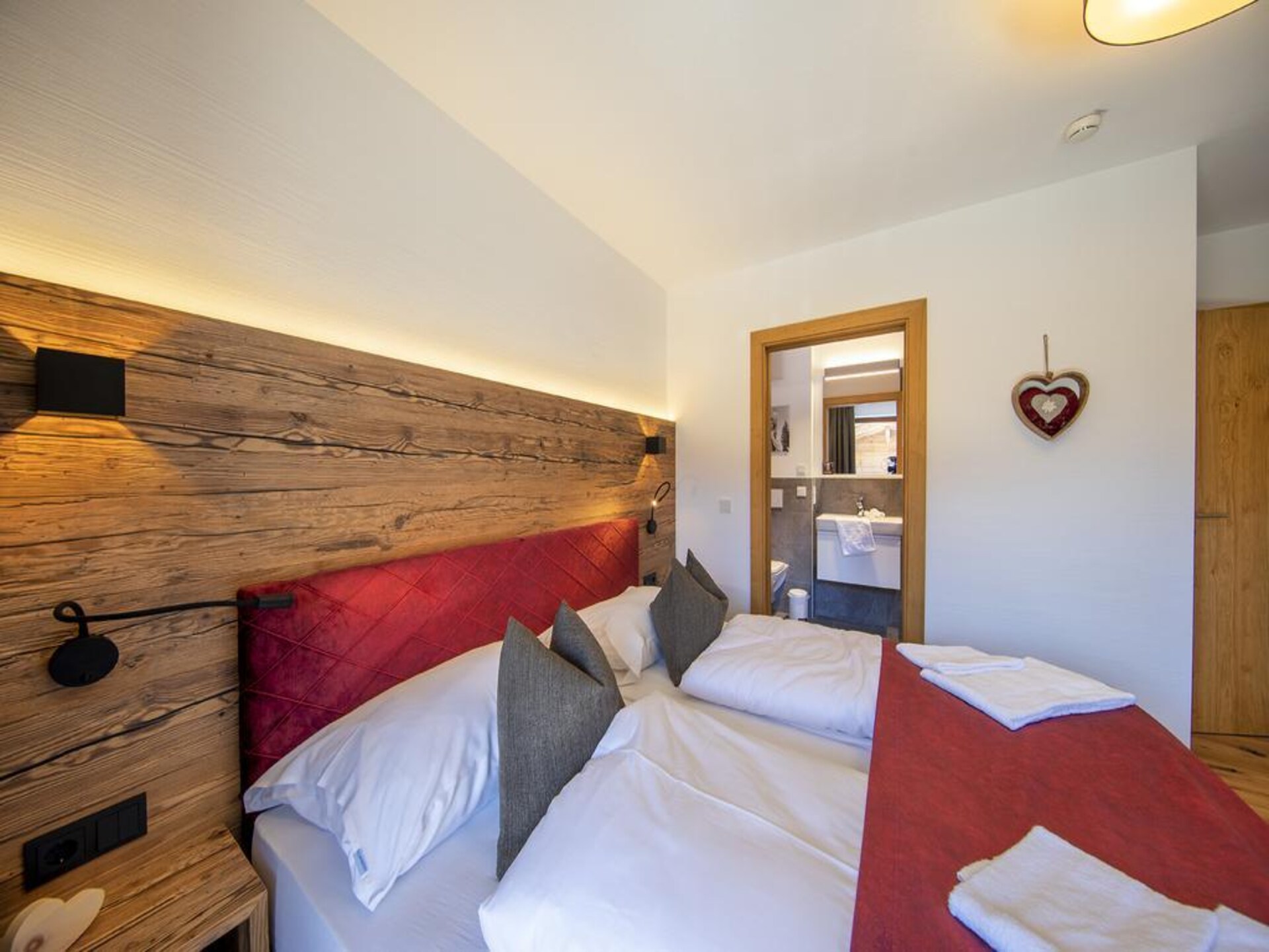 Aan de piste: Luxueus Nationalpark Chalet Mittereggspitze in Neukirchen - foto 17