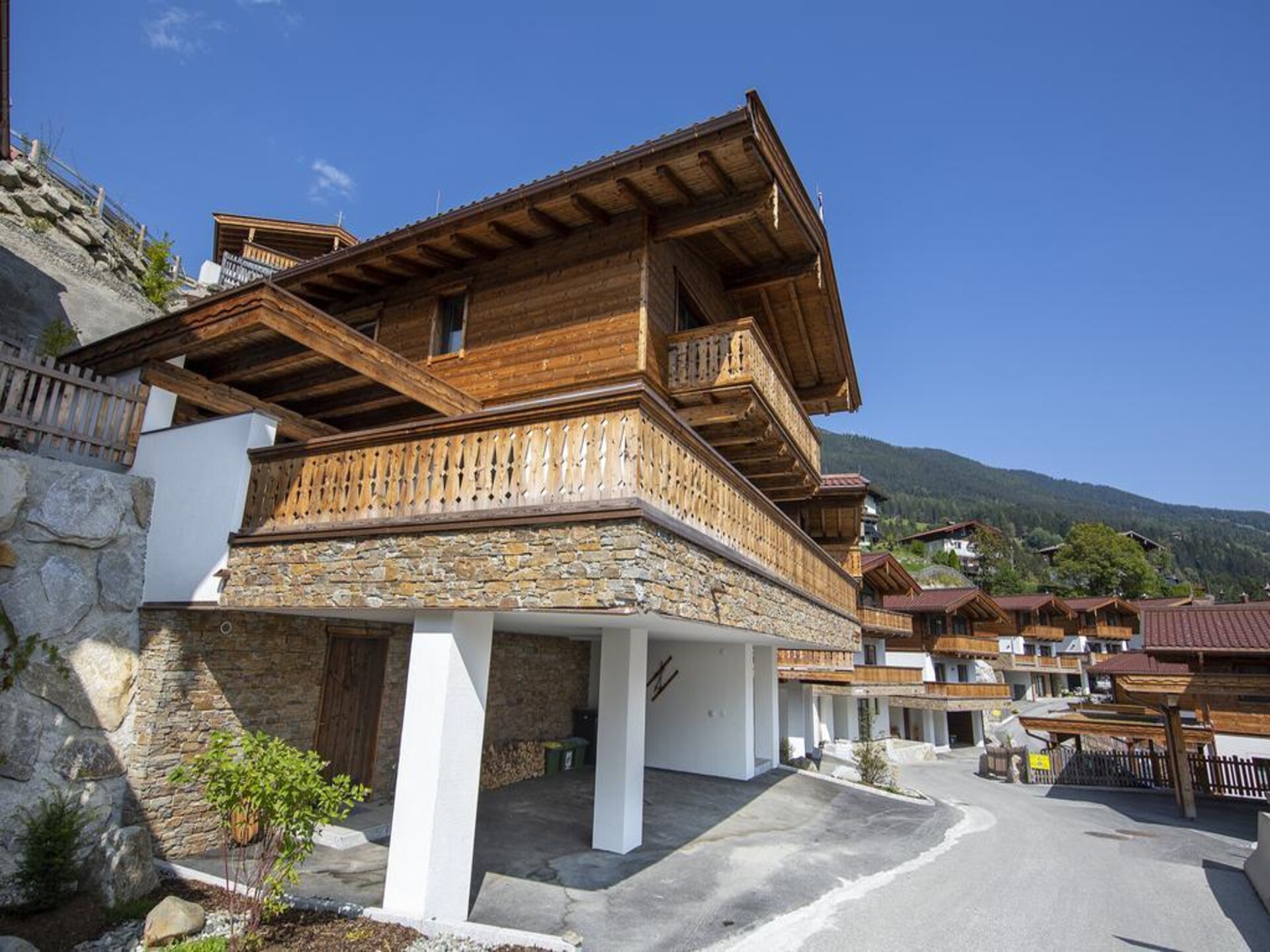 Luxe chalet aan de piste met sauna en panoramisch uitzicht in Neukirchen - foto 38
