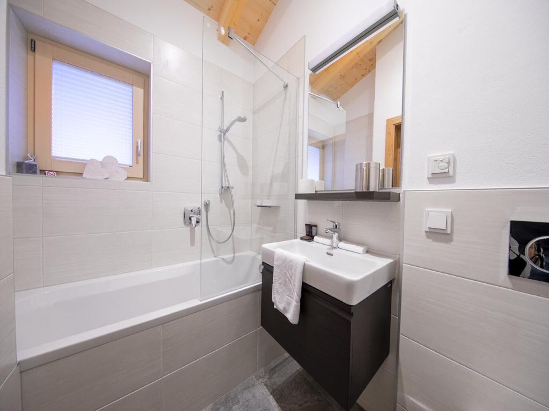 Luxe chalet aan de piste met sauna en panoramisch uitzicht in Neukirchen - foto 24