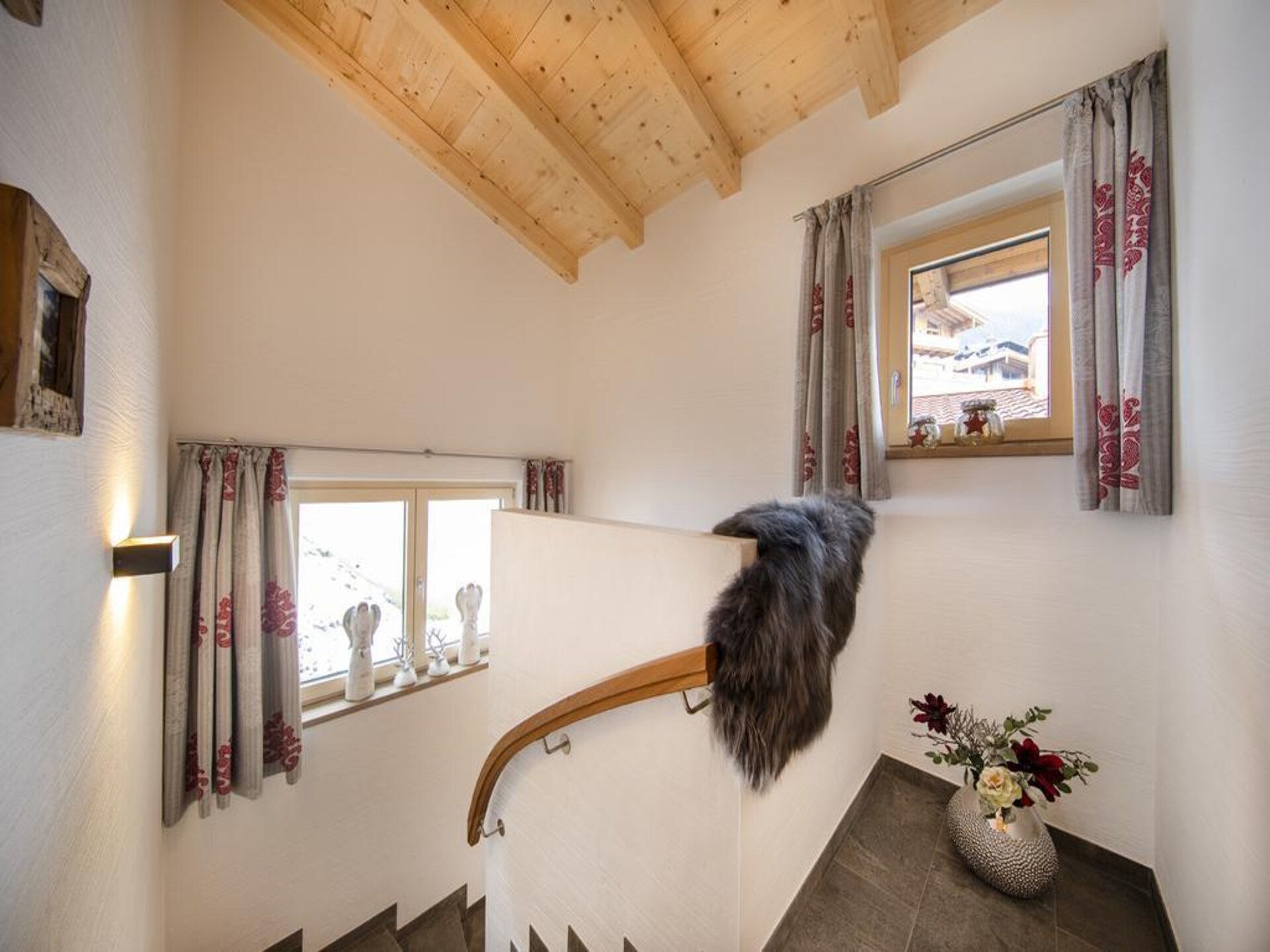 Luxe chalet aan de piste met sauna en panoramisch uitzicht in Neukirchen - foto 16