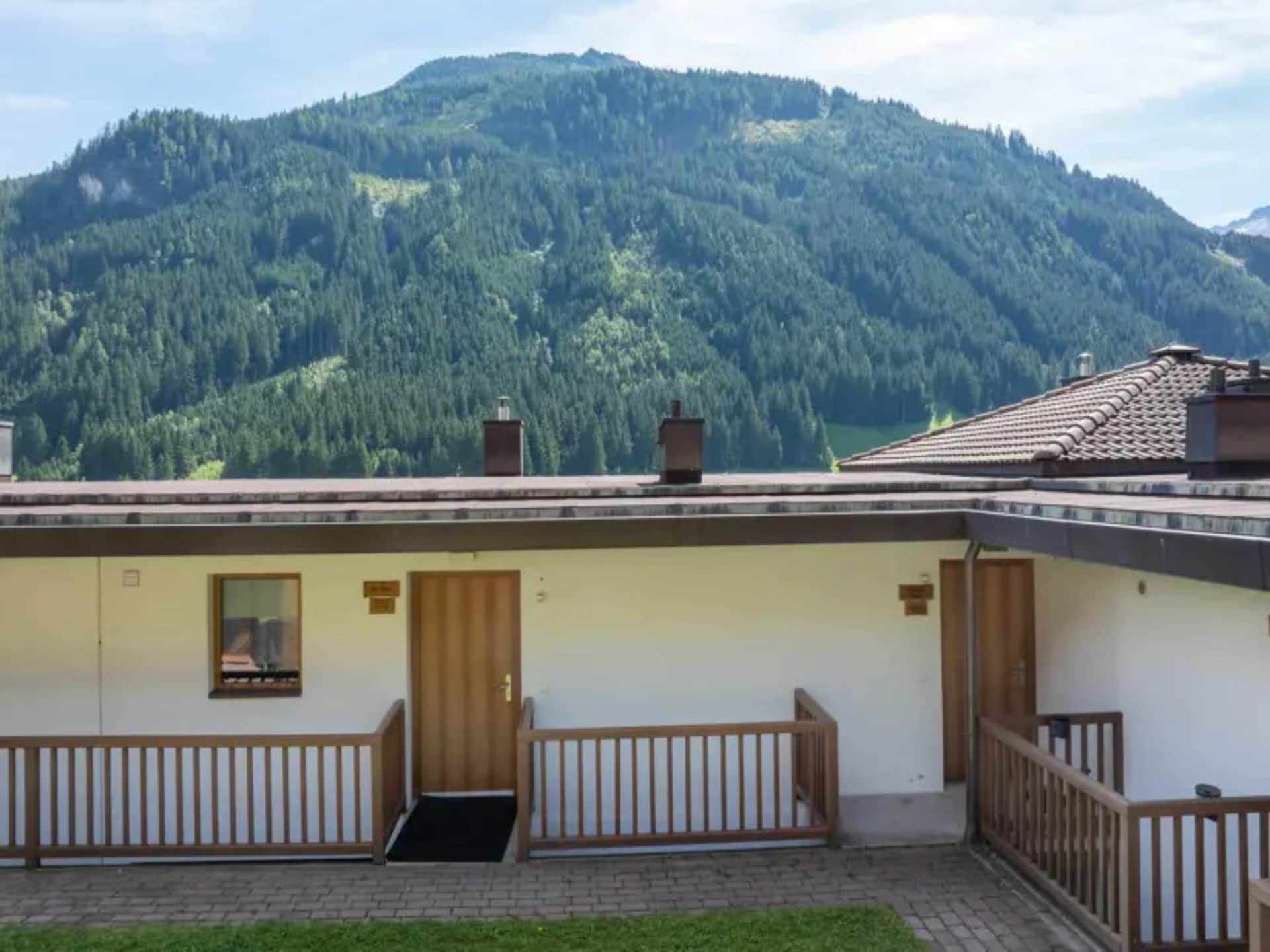 Centraal gelegen vakantiehuis aan de piste in Wald-Königsleiten - foto 7