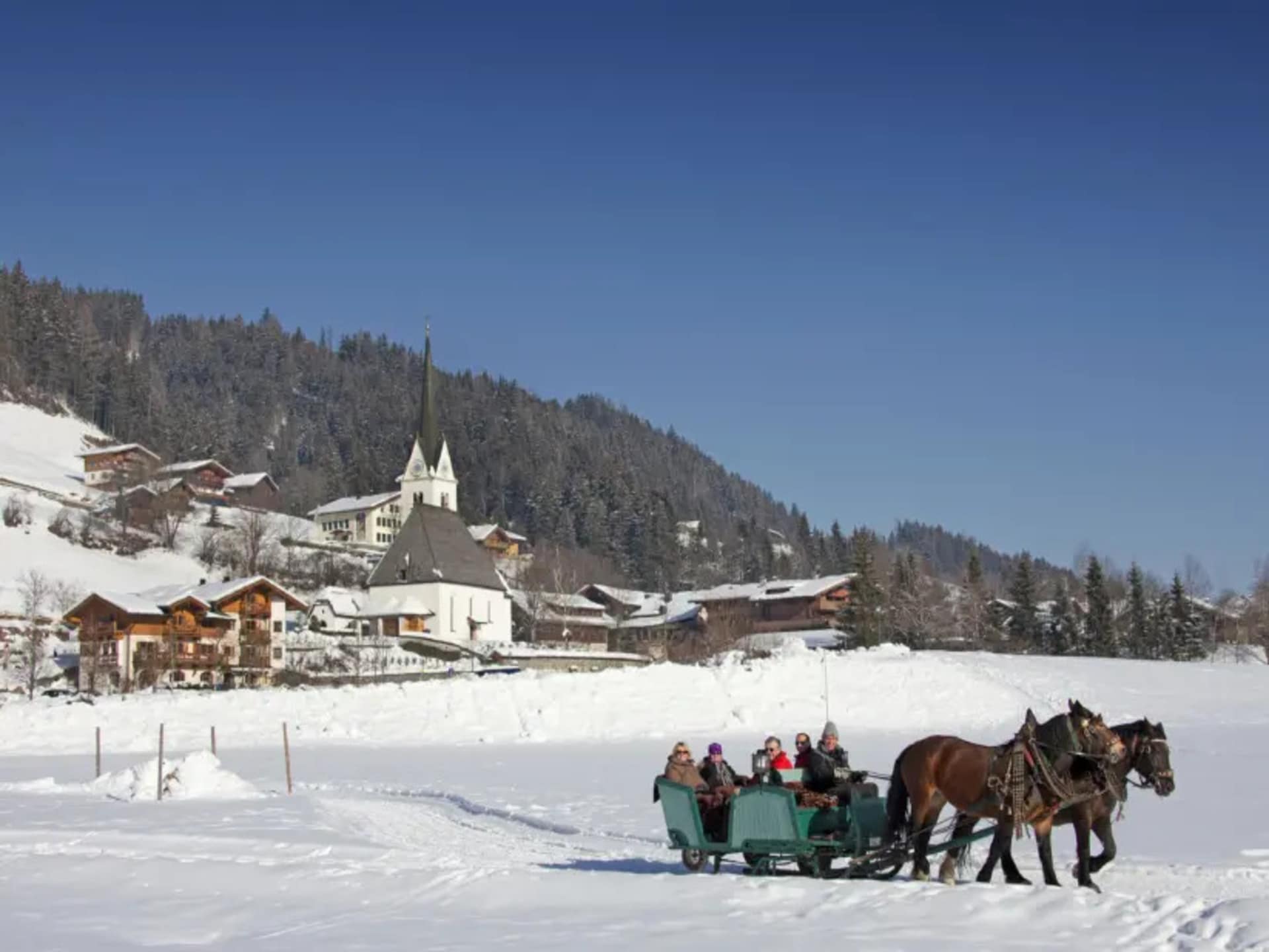 Centraal gelegen vakantiehuis aan de piste in Wald-Königsleiten - foto 29
