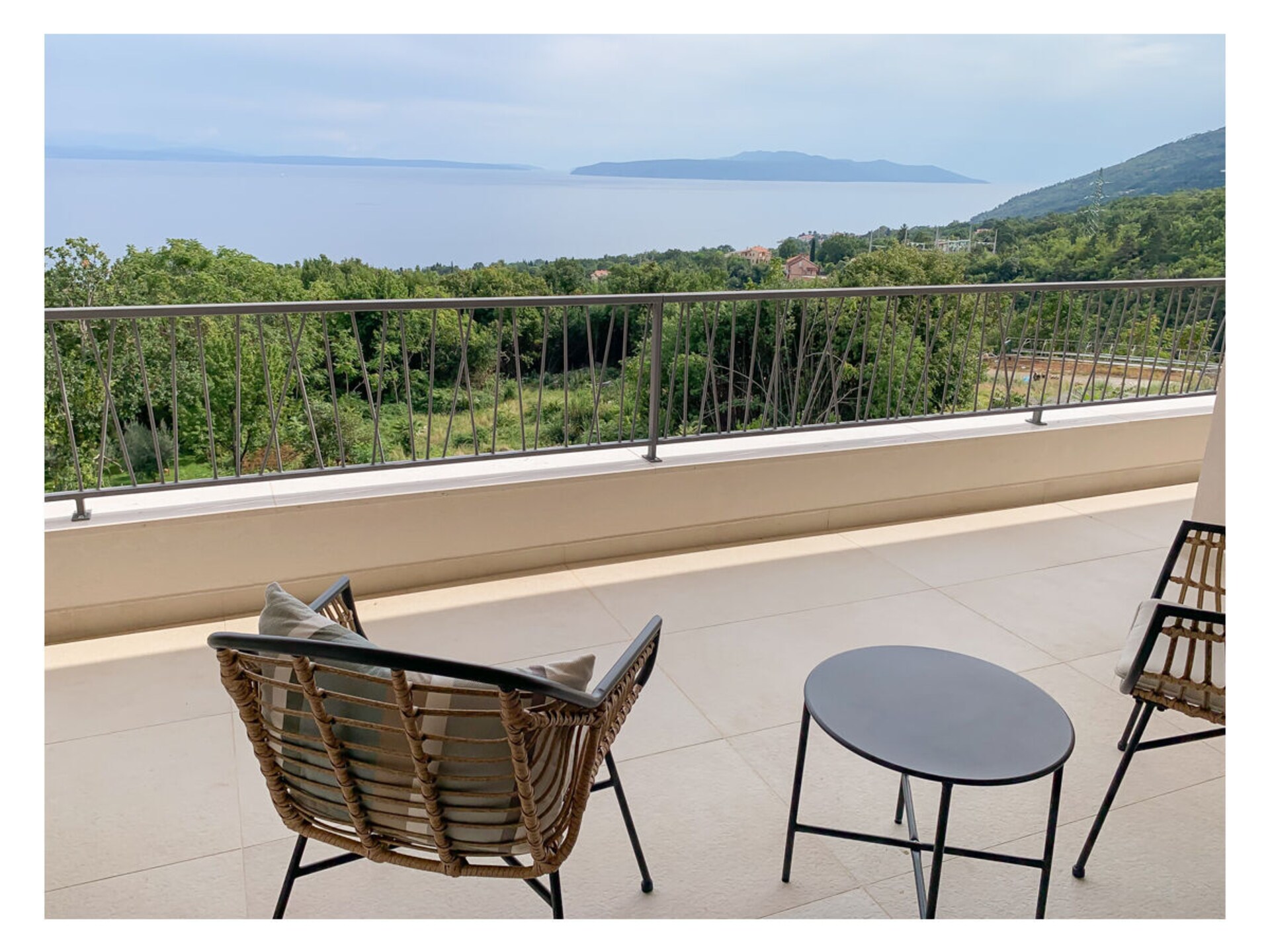 Villa Maritima in Poljane: Luxe villa met infinity pool en panoramisch zeezicht op de Kvarnerbaai - foto 10