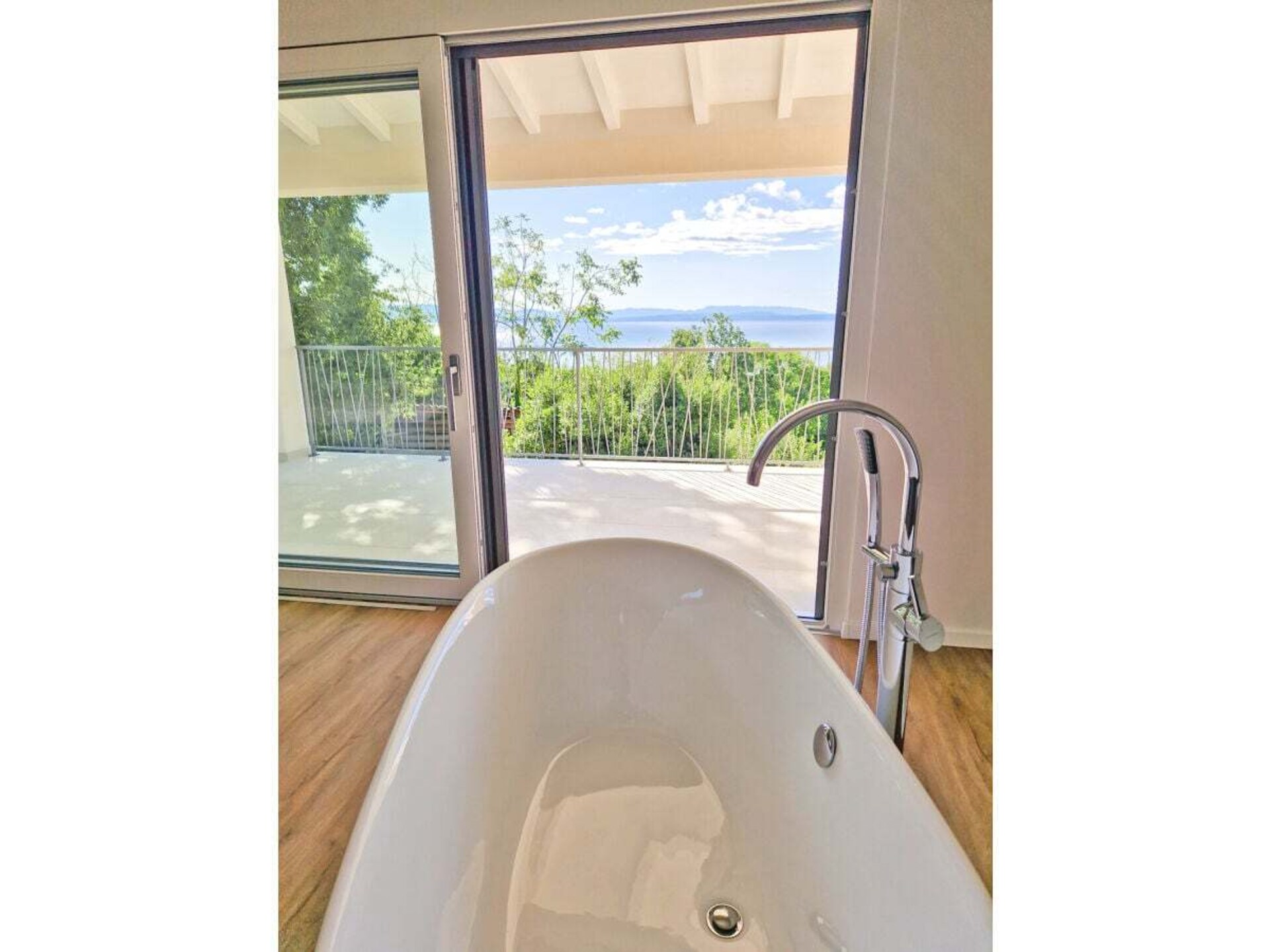 Villa Maritima in Poljane: Luxe villa met infinity pool en panoramisch zeezicht op de Kvarnerbaai - foto 28