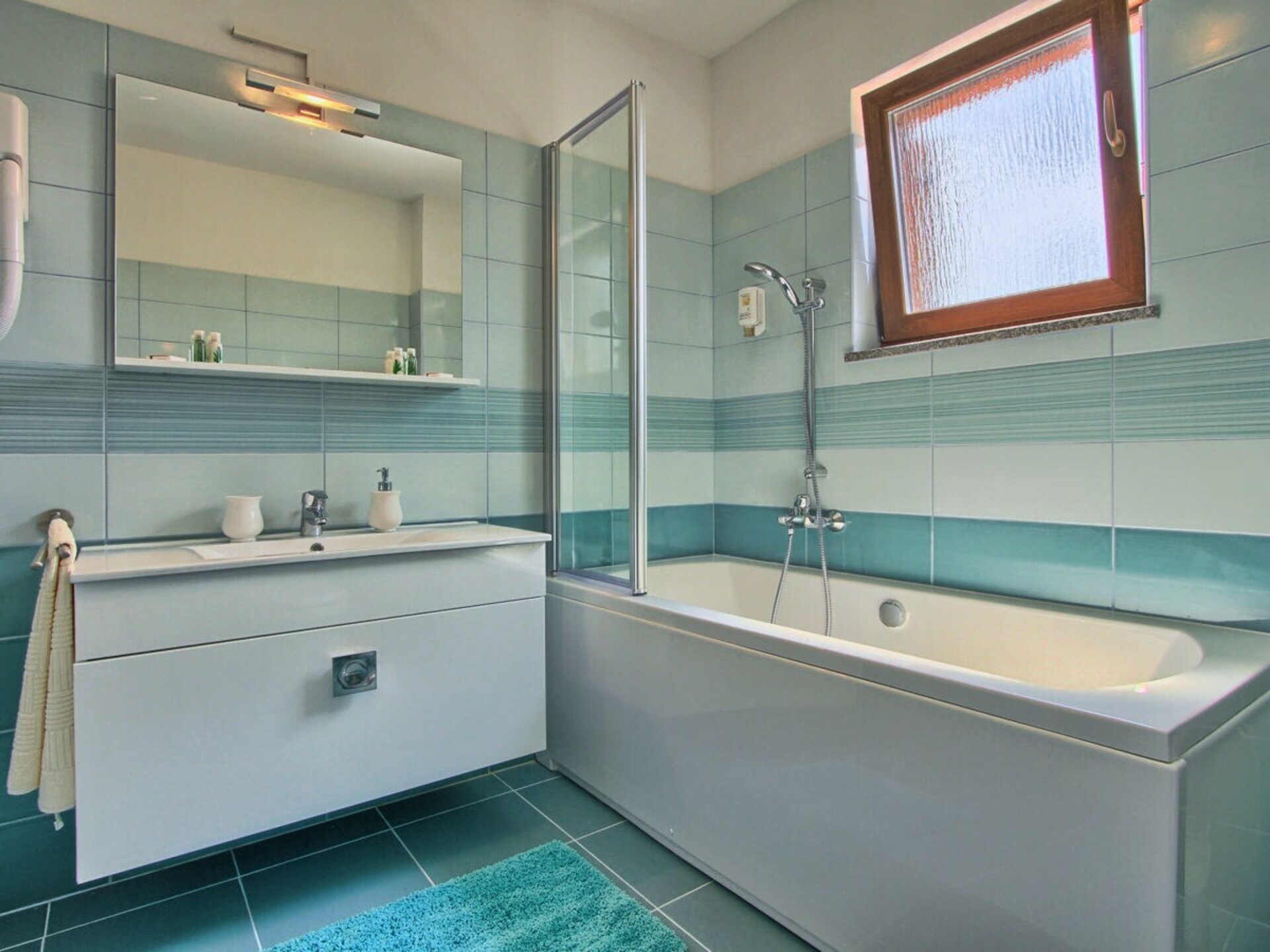 Villa Stokovci: Luxe voor 10 personen met zeezicht bij Svetvincenat - foto 25
