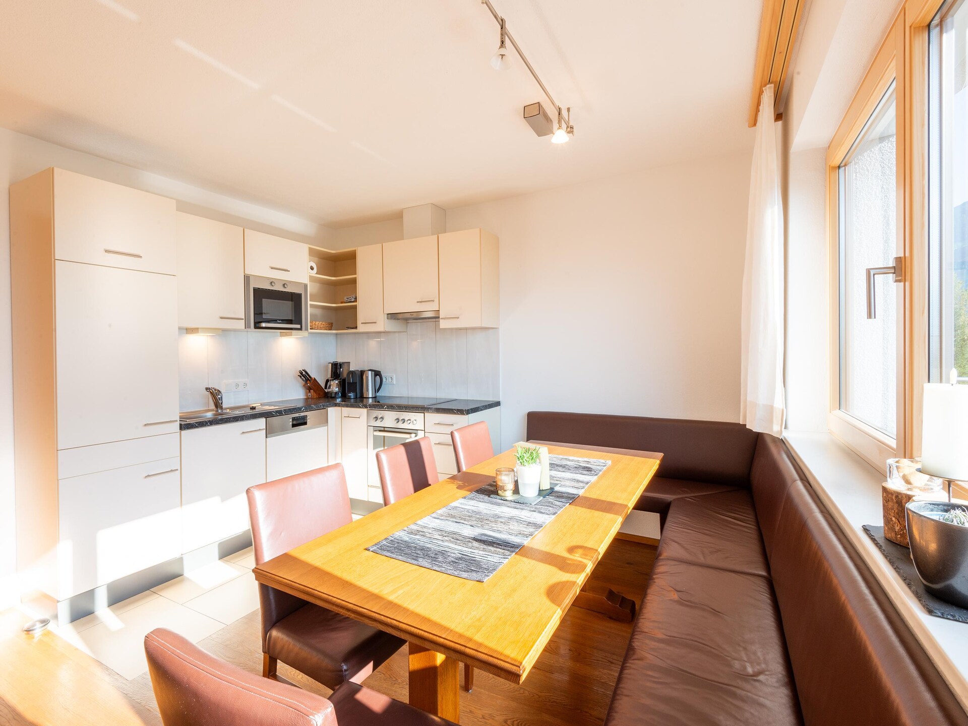 Panorama-appartement voor 10 personen aan de bosrand in Fügen - foto 15