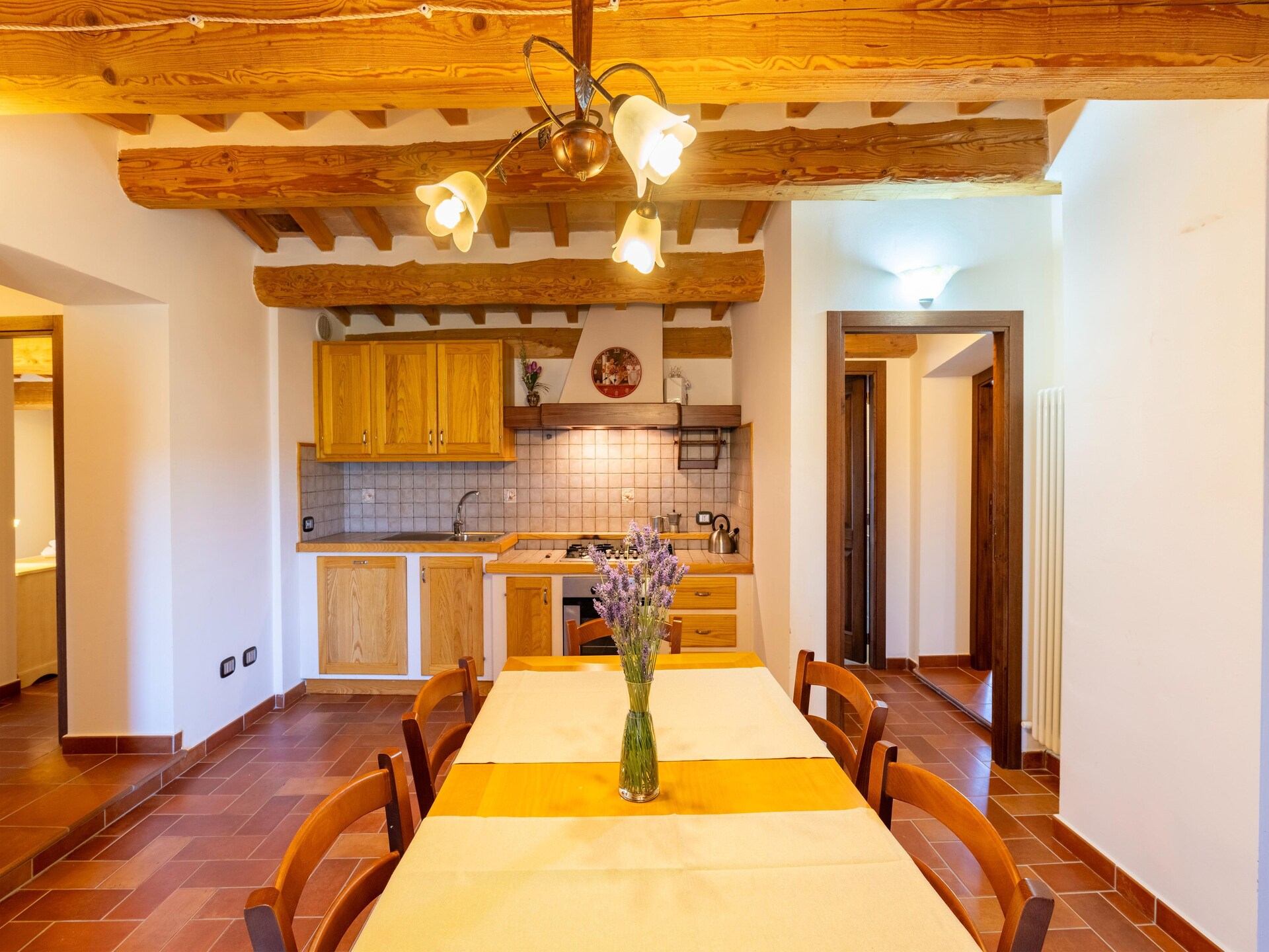 Authentieke boerderijwoning met panoramisch uitzicht bij Cagli - foto 13