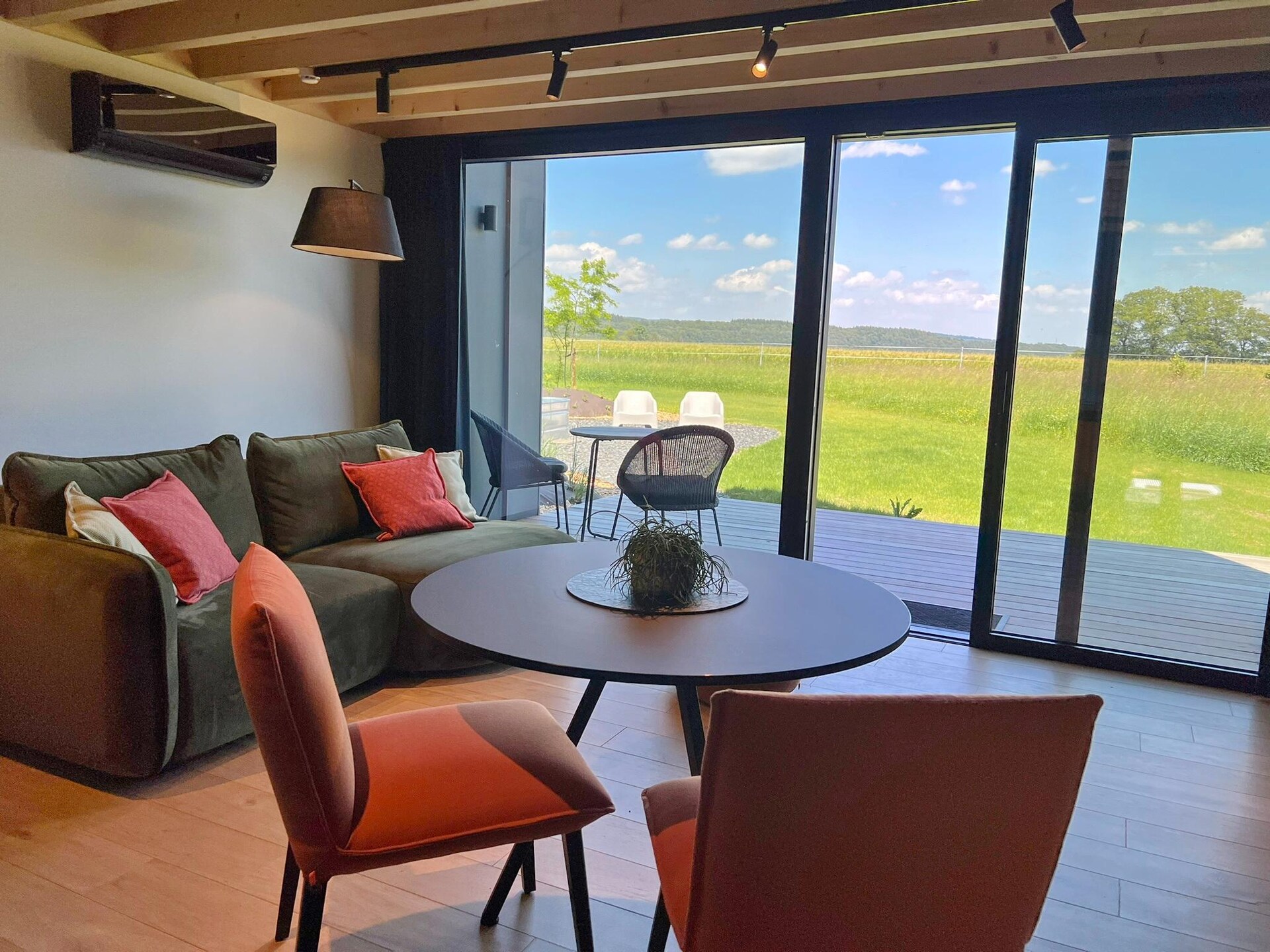 2-persoons wellness vakantiehuis met hottub in Enneille - foto 16
