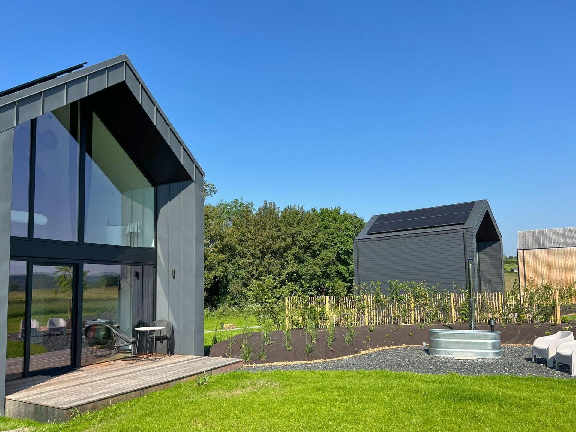 2-persoons wellness vakantiehuis met hottub in Enneille - foto 1