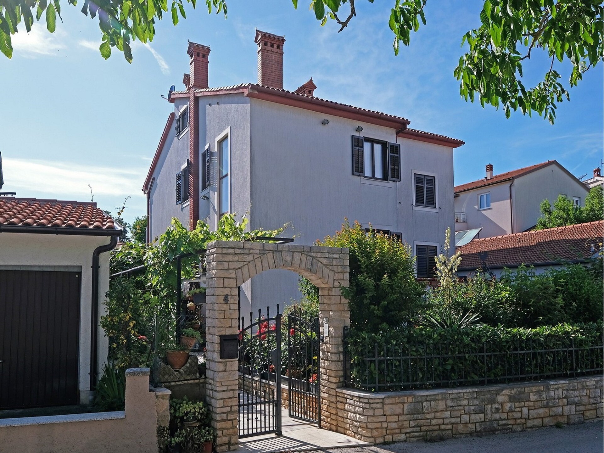 Penthouse Stella: Luxe driekamerappartement met balkon, jacuzzi & spa in Pula - foto 17