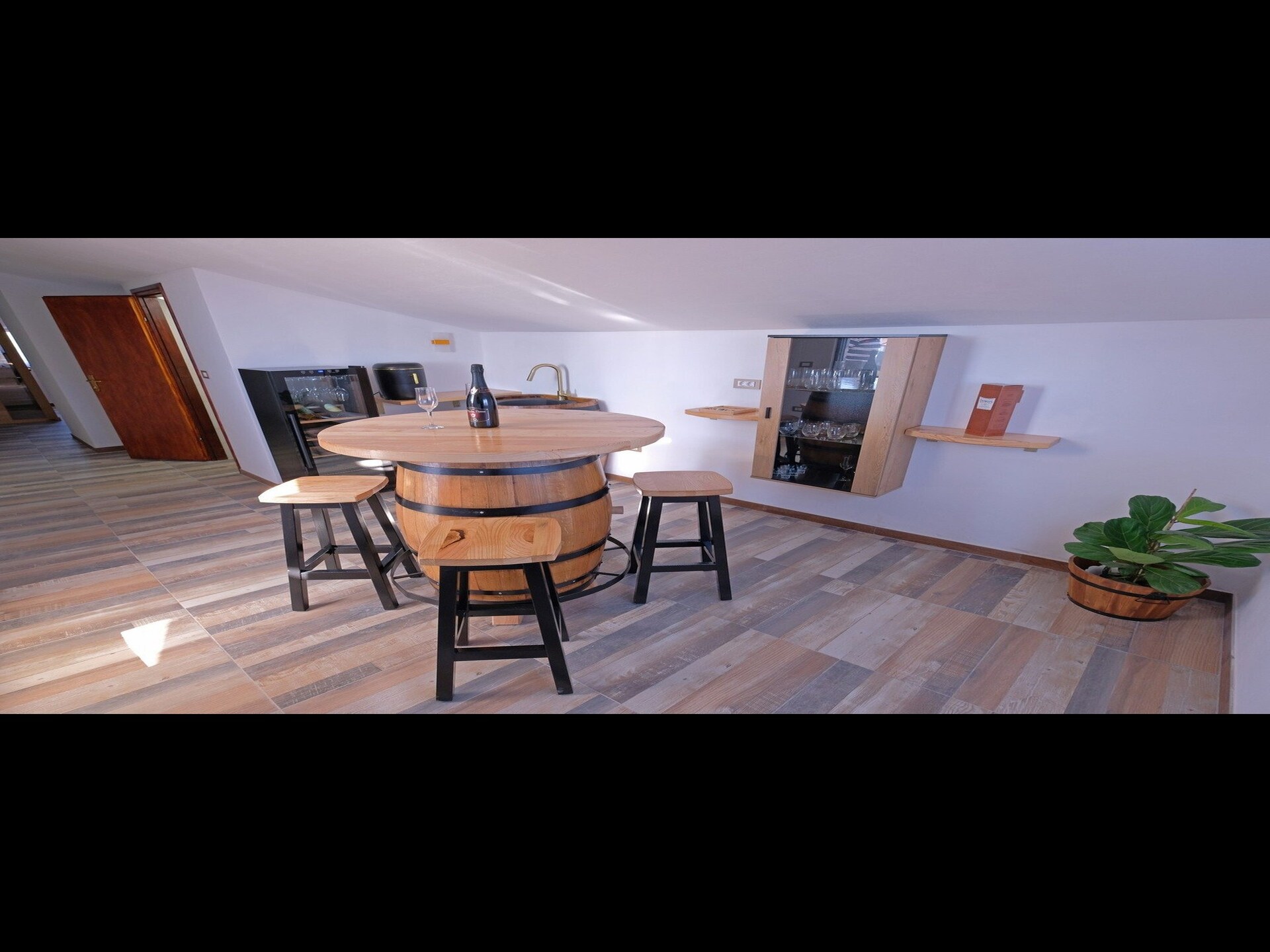 Penthouse Stella: Luxe driekamerappartement met balkon, jacuzzi & spa in Pula - foto 25
