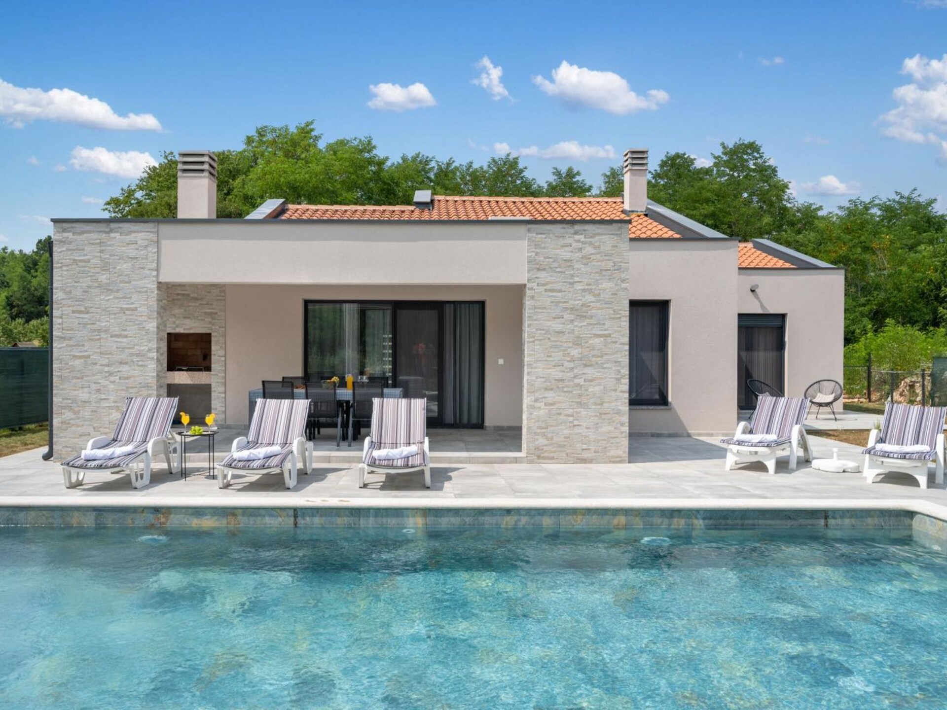 Villa Sabina in Santalezi: privézwembad en 3 slaapkamers nabij Labin - foto 19