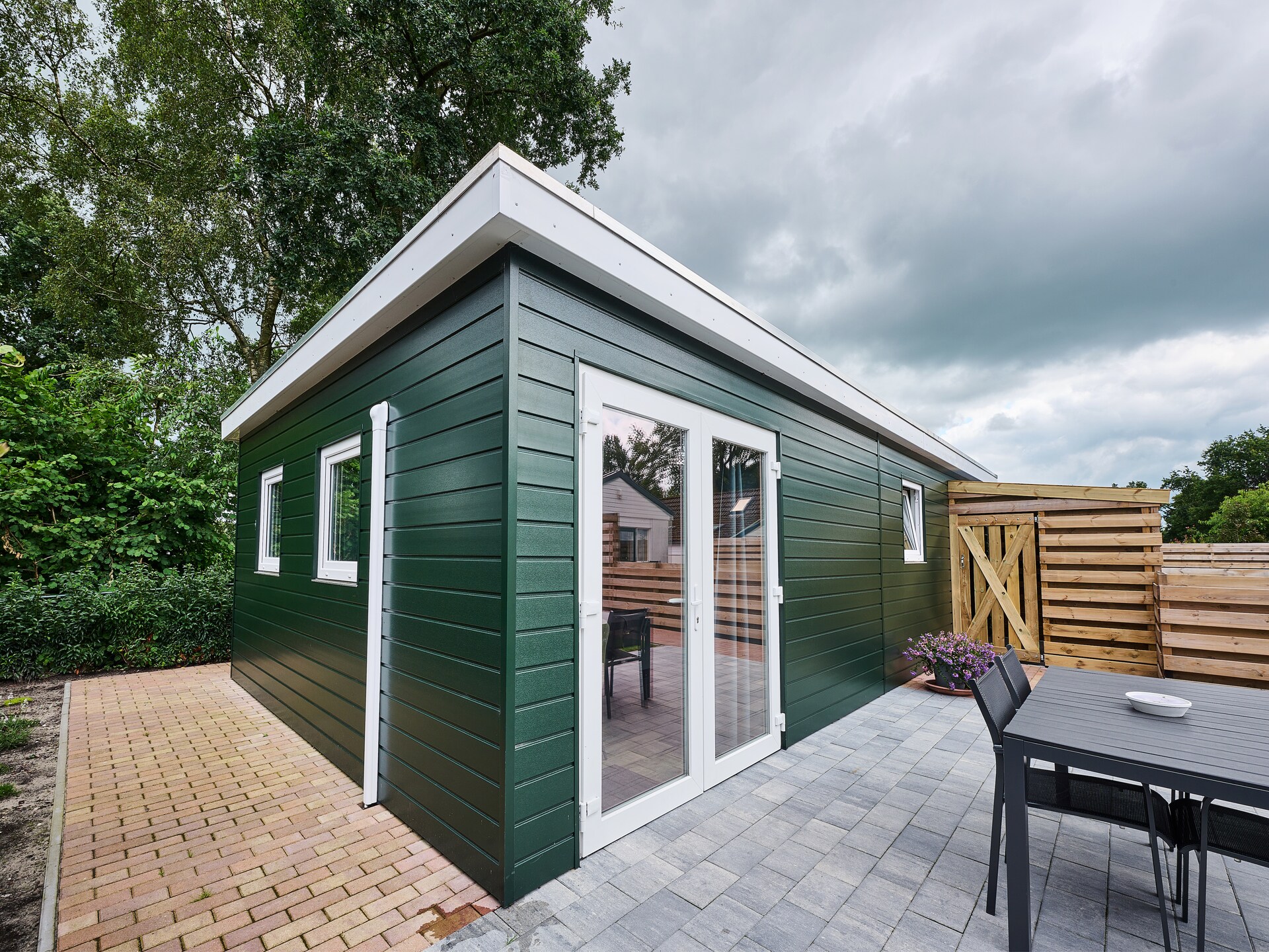 De Weide: stijlvol vakantiehuis met omheinde tuin in bosrijk Drenthe - foto 14
