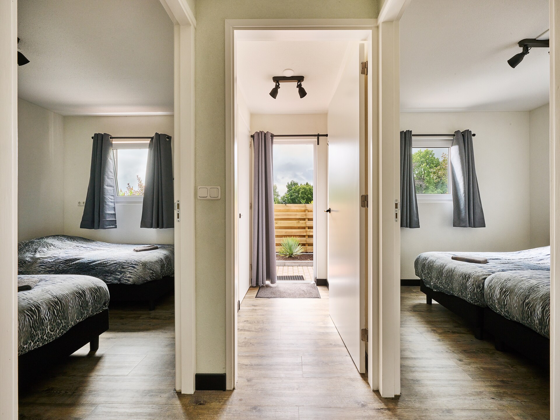 De Weide: stijlvol vakantiehuis met omheinde tuin in bosrijk Drenthe - foto 8