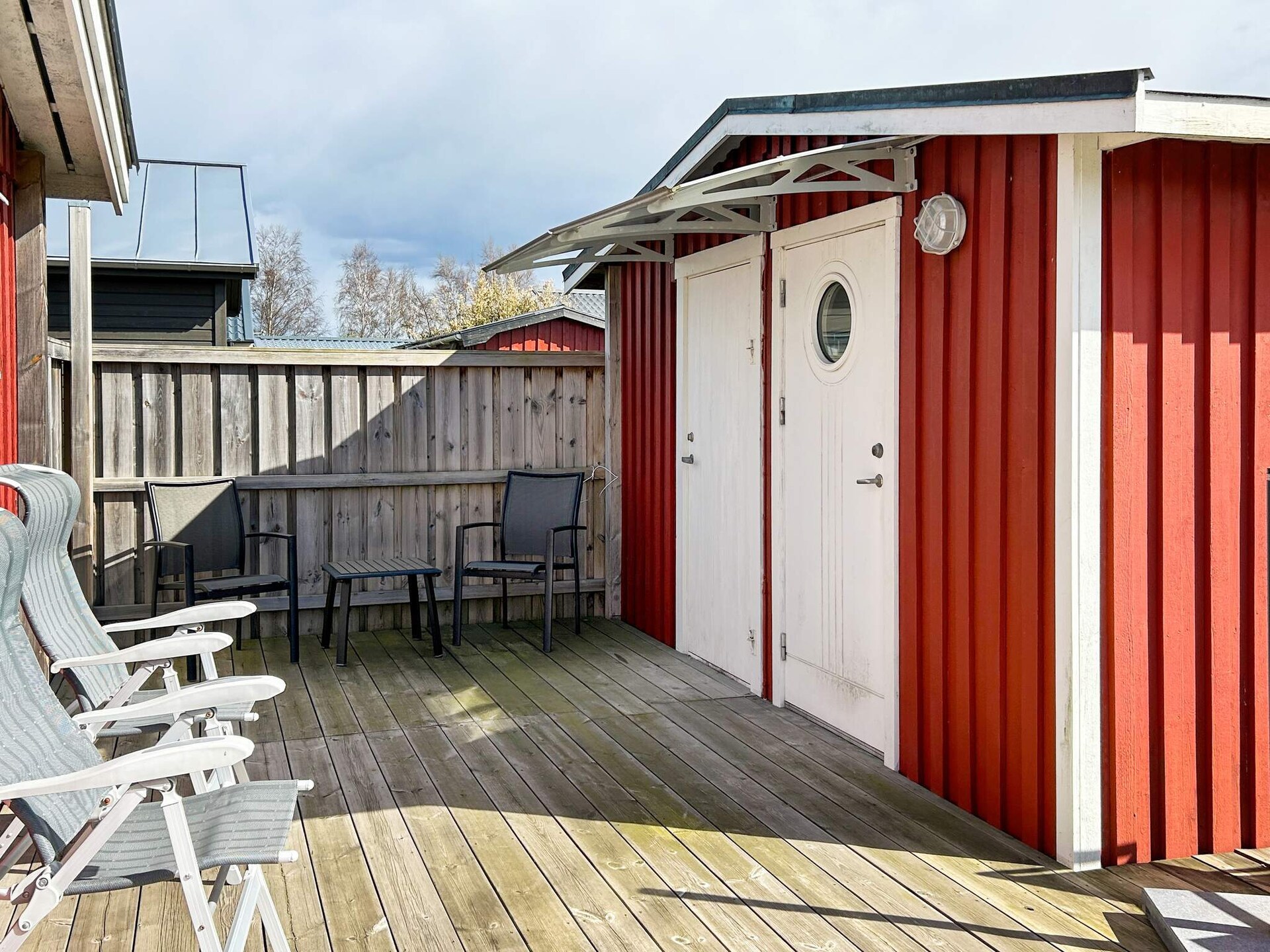 Op 800 m van zee: Charmant vakantiehuis in Laholm voor 6 personen - foto 7