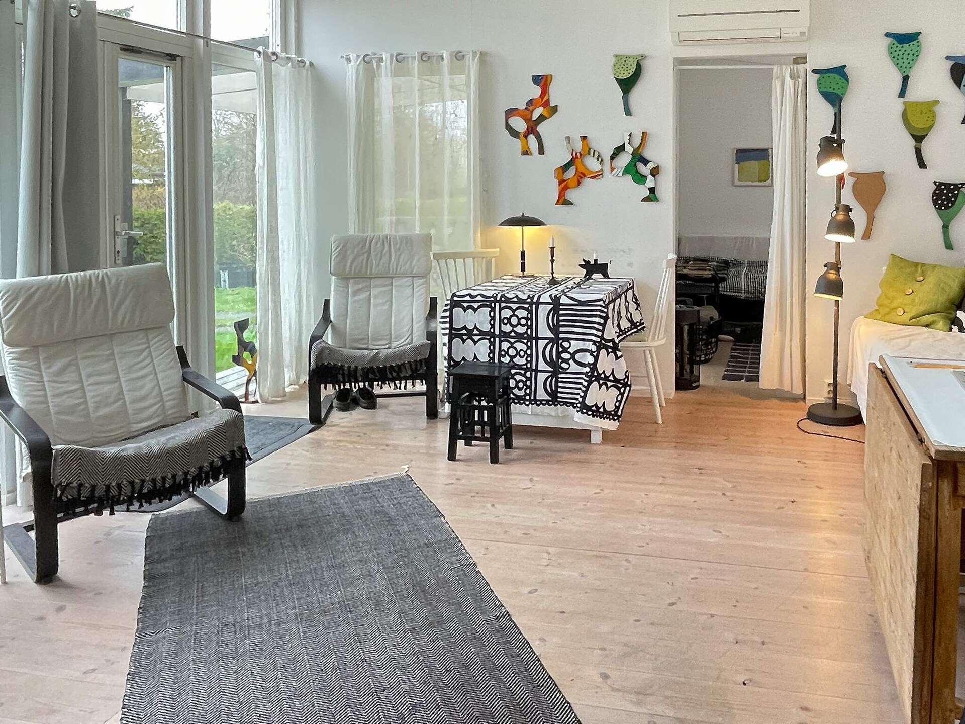 Vrijstaand vakantiehuis nabij Ystad met tuin en gastenverblijf - foto 8