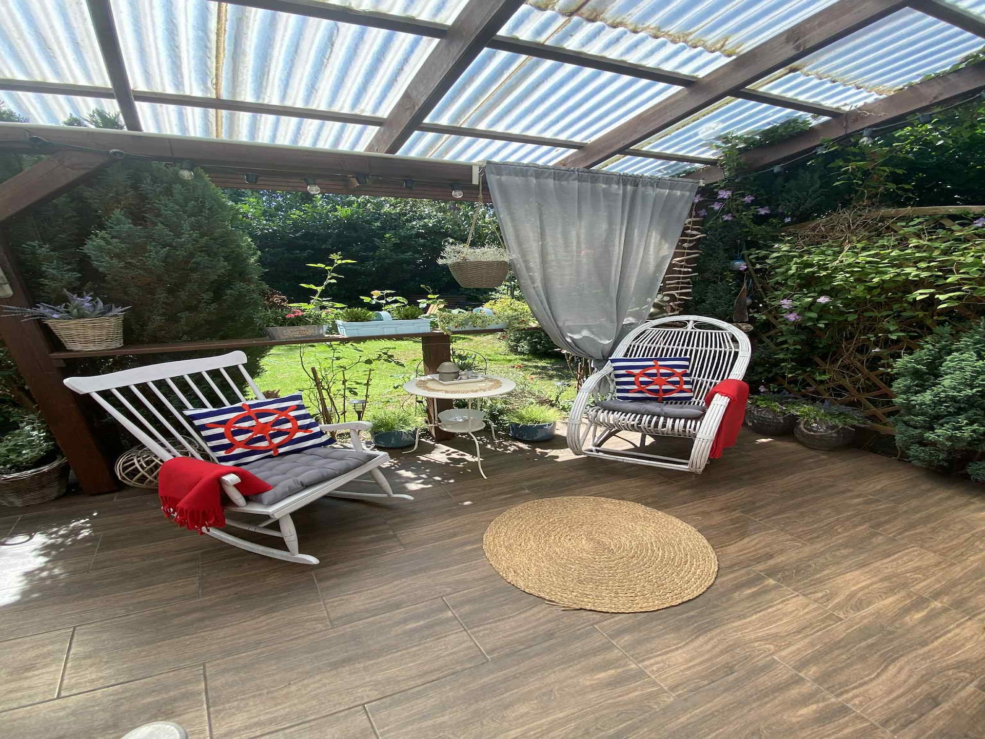 8-persoons vakantiehuis in Kołczewo op 800 m van het meer - foto 24