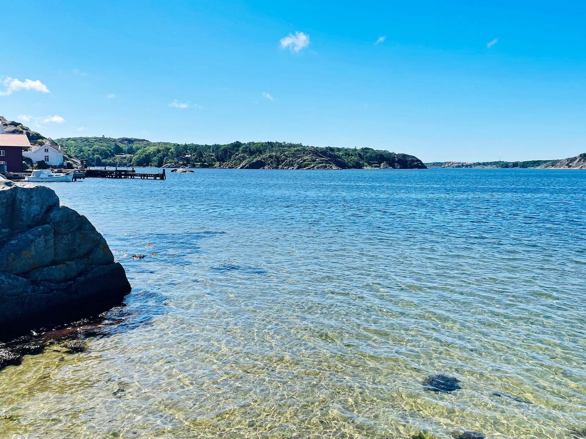 Nieuw vakantiehuisje bij Nösund met eigen terras en gratis WiFi - foto 7