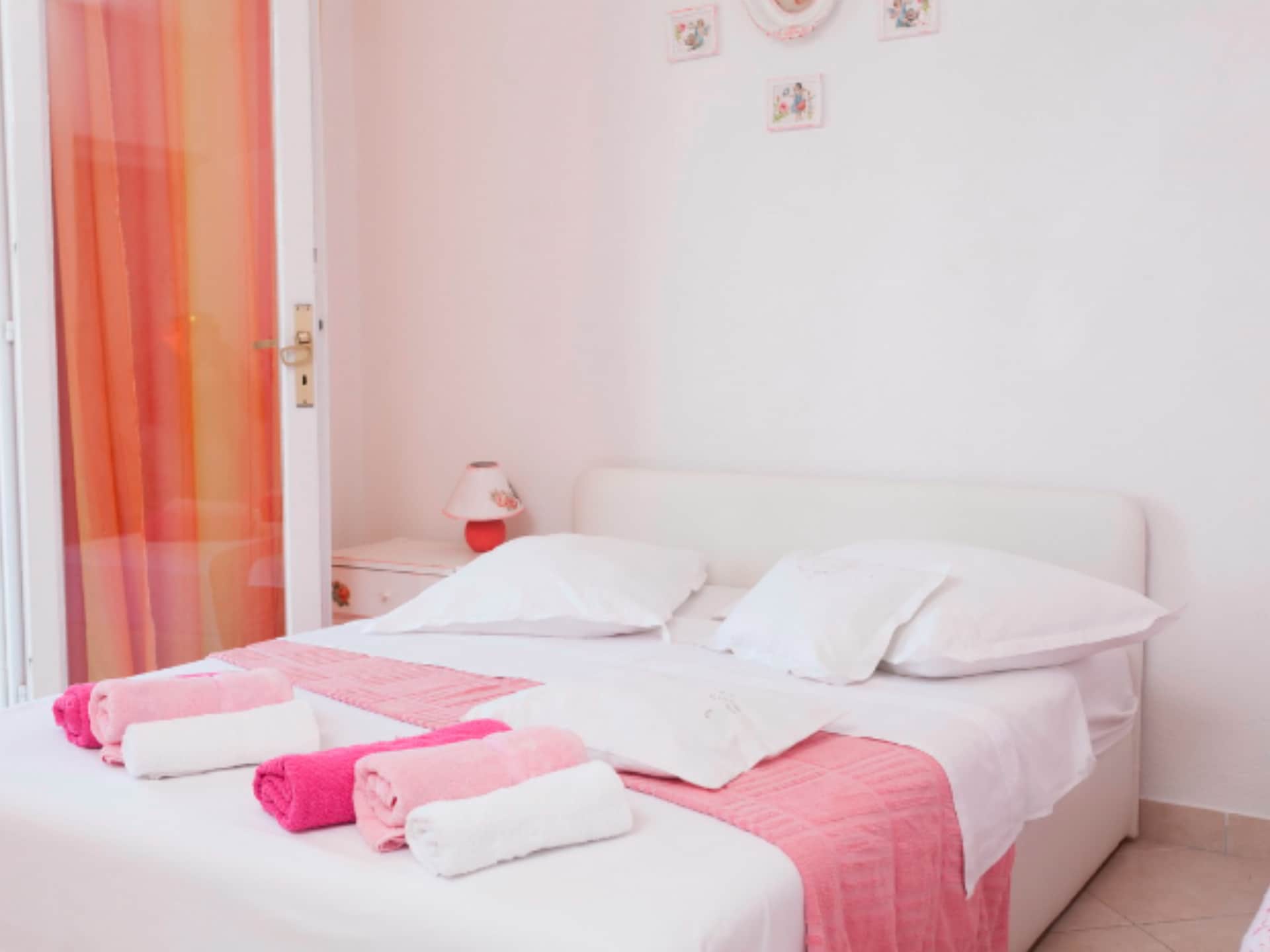 Aan het strand: Ruim appartement met zeezicht in Podgora · 4 pers. - foto 12
