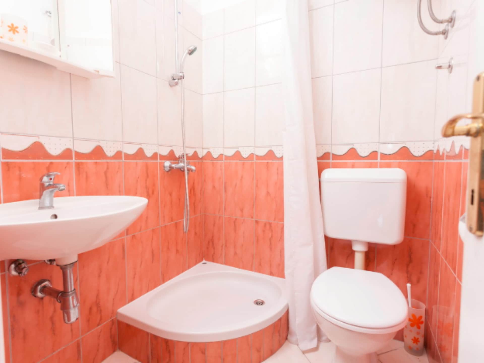 Aan het strand: Ruim appartement met zeezicht in Podgora · 4 pers. - foto 18