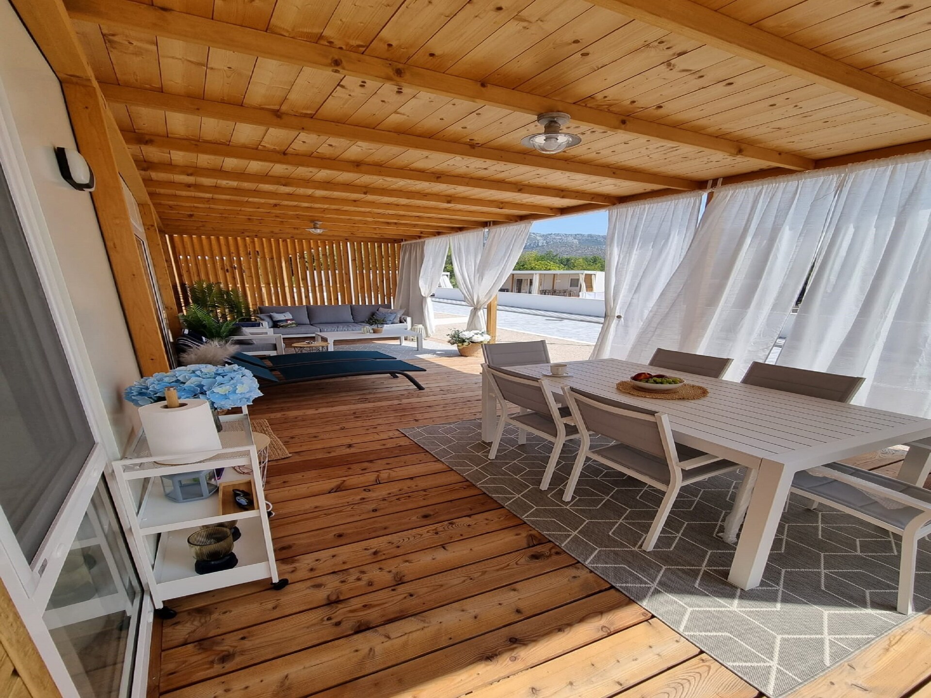 Mobiel thuis aan zee in Orebić met groot terras en deels uitzicht op zee - foto 36