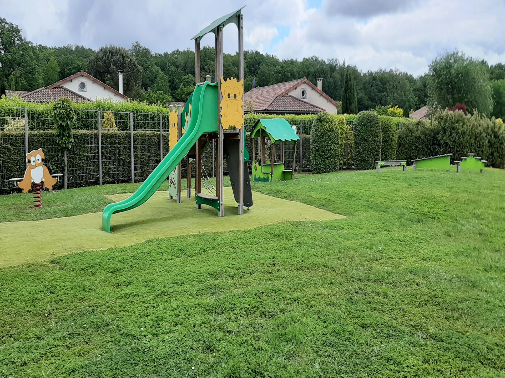 Vrijstaand vakantiehuis met wellness, tuin en bbq op het Franse platteland - foto 39