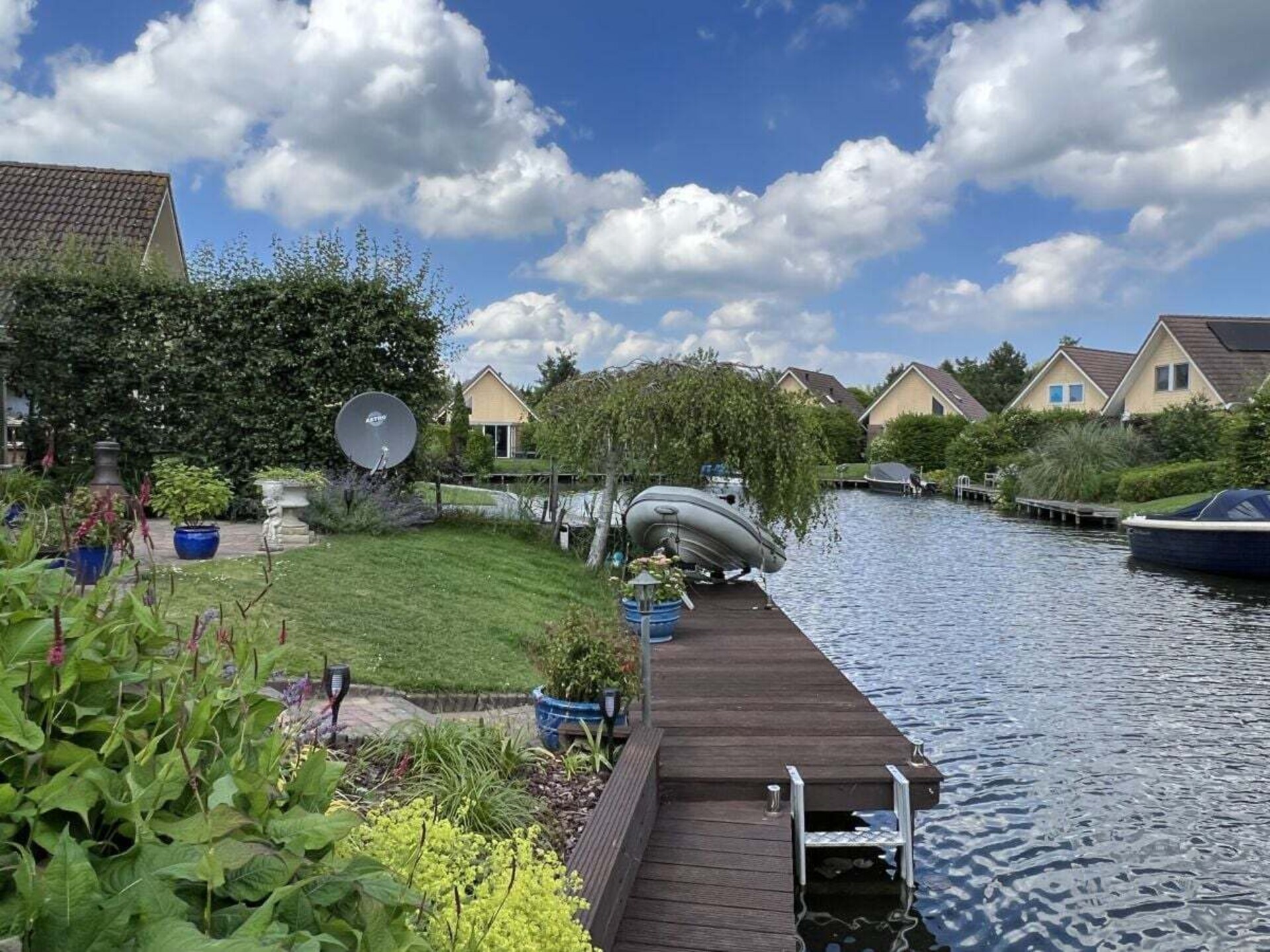 Luxe vakantiehuis aan het water met eigen aanlegsteiger in Medemblik - foto 24