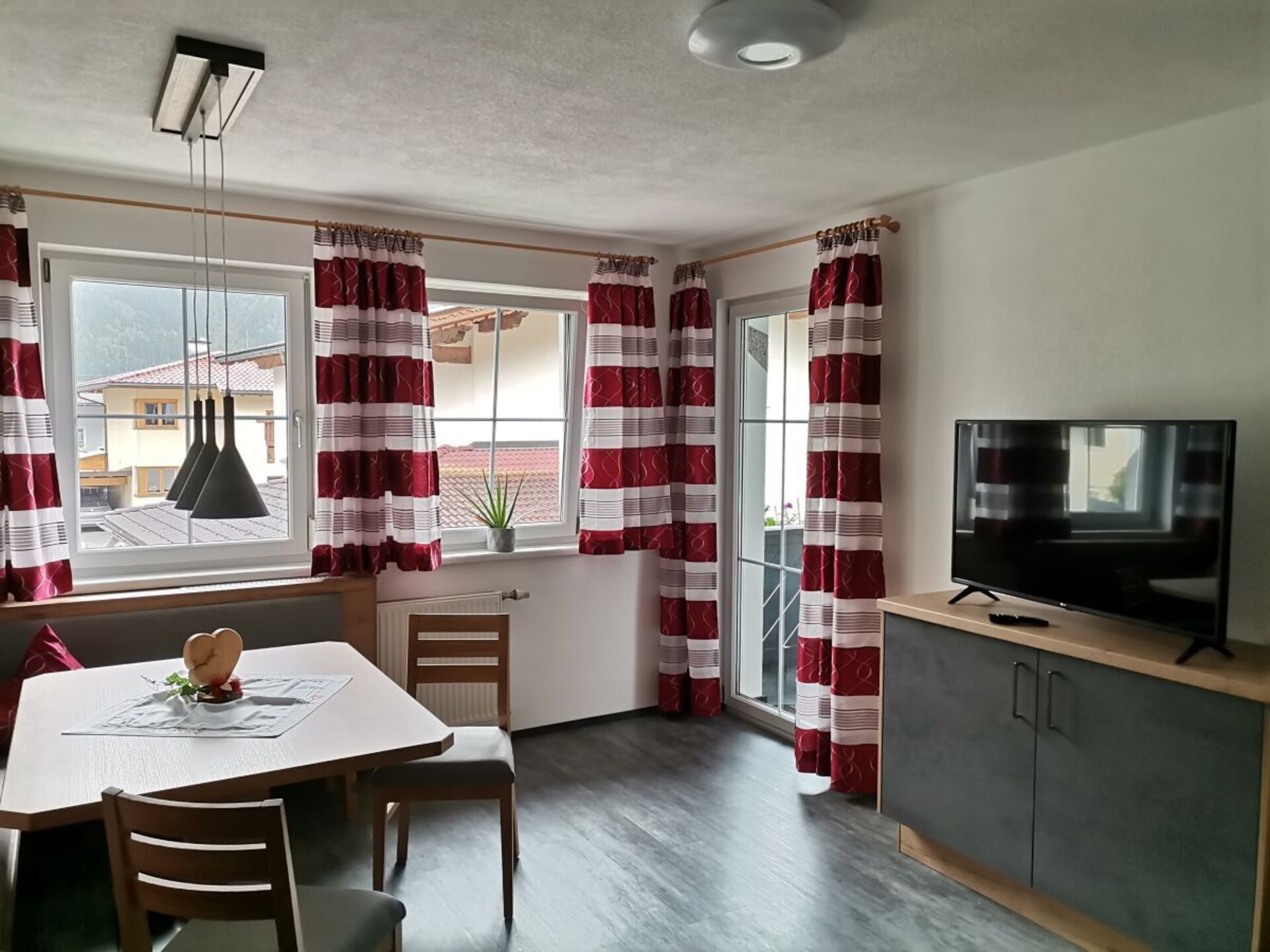 Modern appartement in Aschau met weids uitzicht op de Gerlossteinwand - foto 4