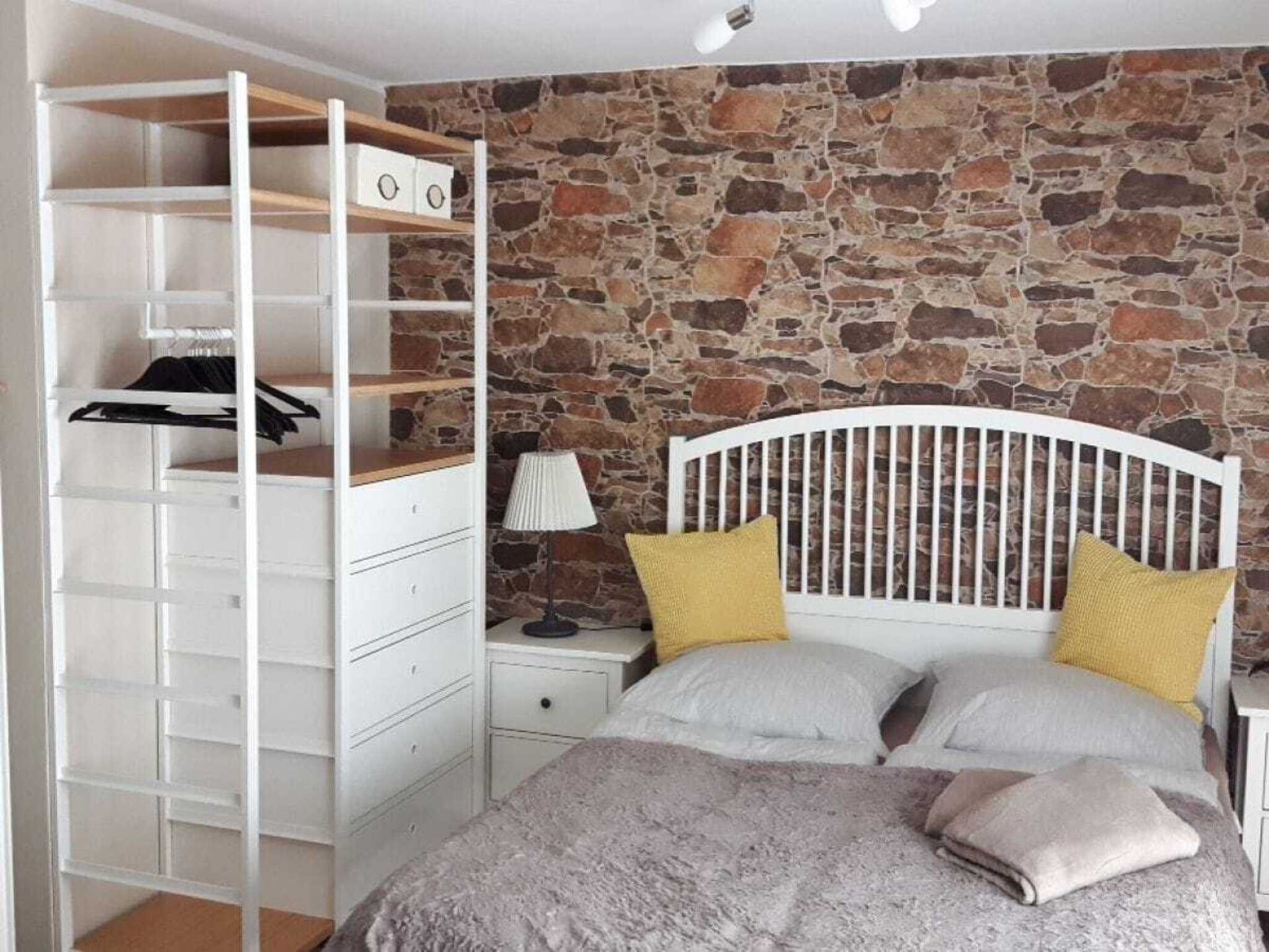 Kompakt en knus appartement voor 2 in Dresden-Nickern met WiFi - foto 11