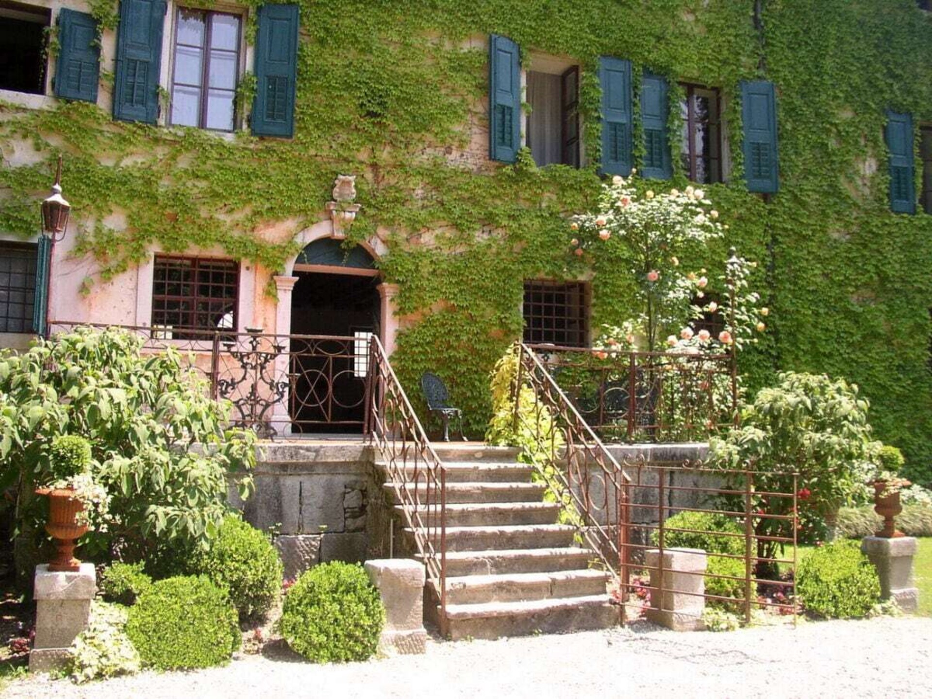 Historische torenvilla met kasteelpark in Friuli, Italië - foto 11