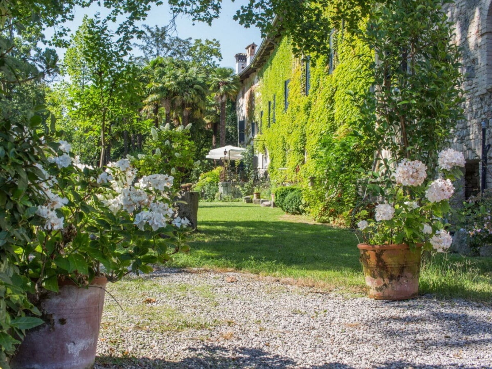 Historische torenvilla met kasteelpark in Friuli, Italië - foto 13
