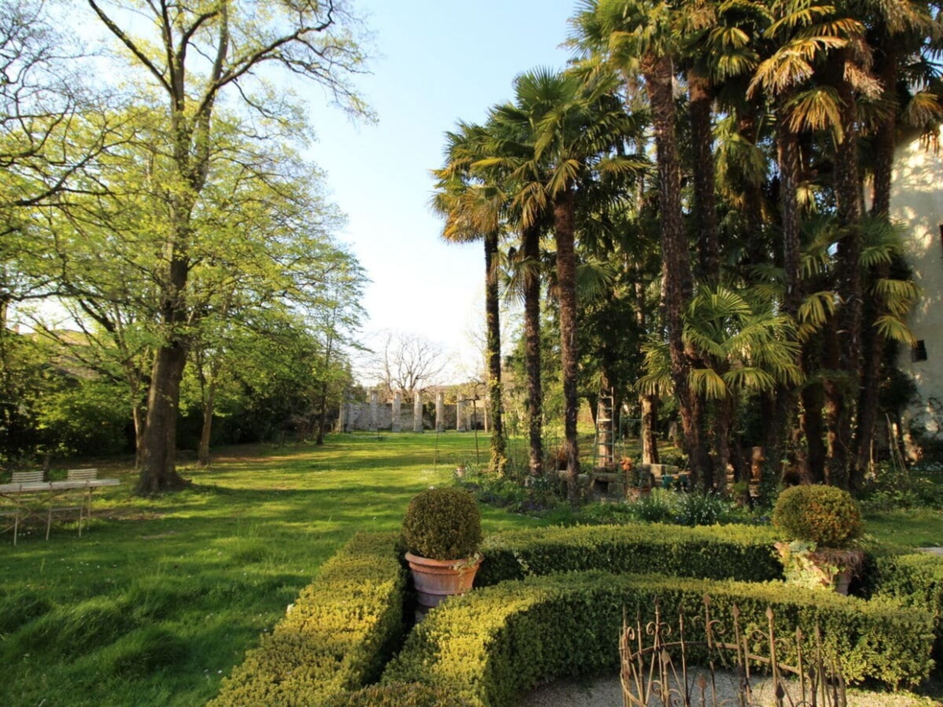 Historische torenvilla met kasteelpark in Friuli, Italië - foto 24