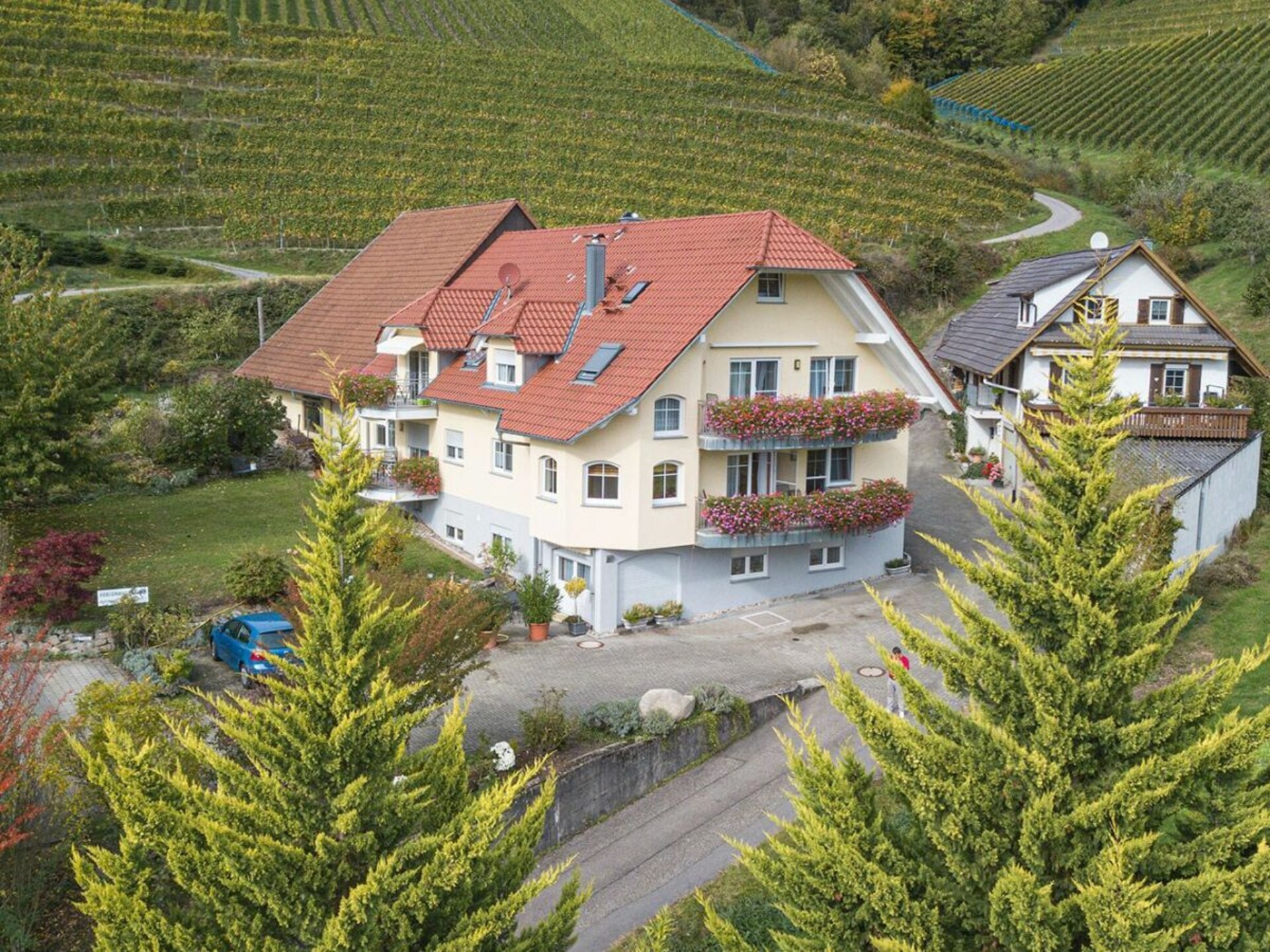 Rustiek vakantiehuis met panoramisch uitzicht in Lautenbach - foto 2